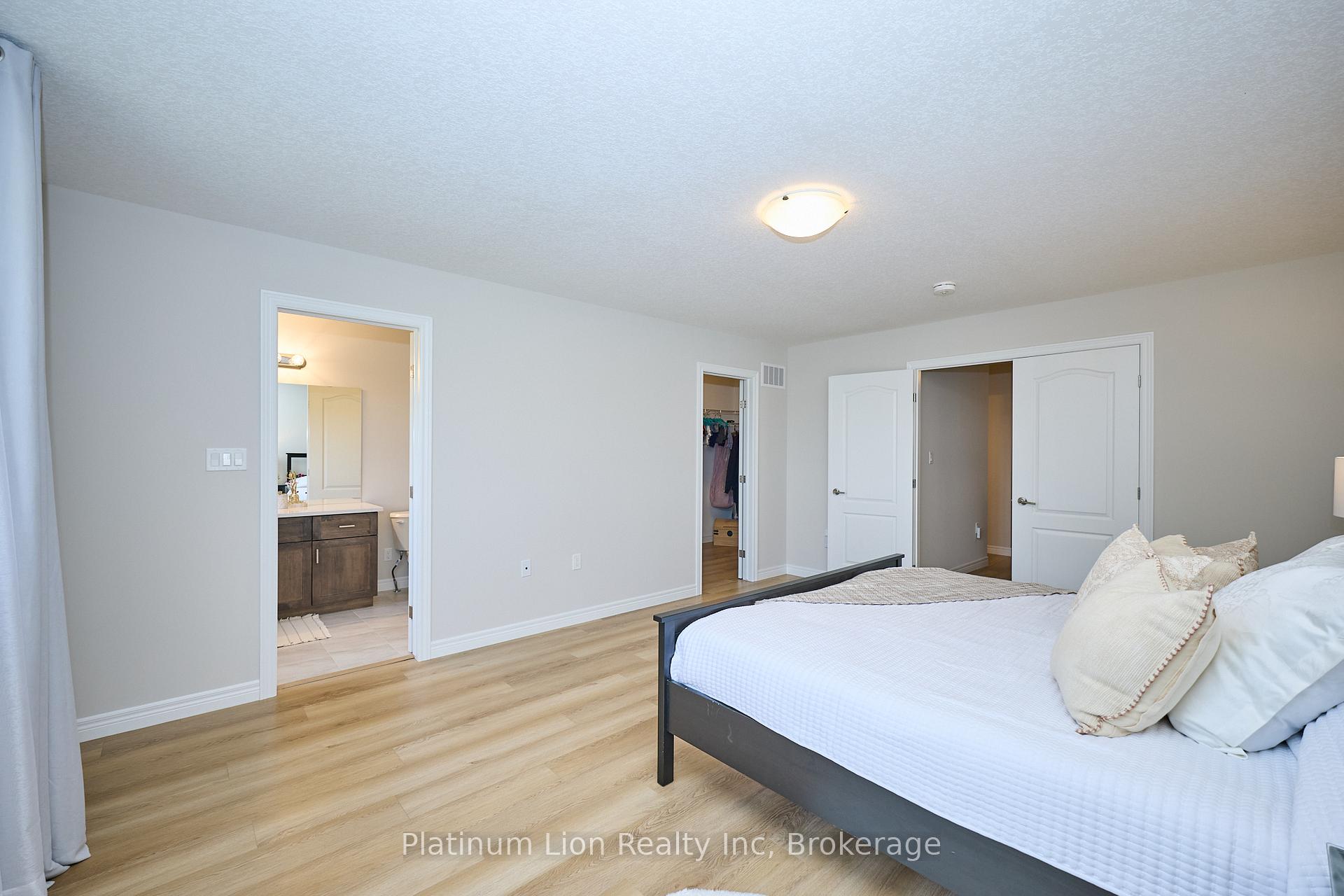 Photo 21 of 73 Lloyd Davies Way, Hamilton, Rural Glanbrook — HOMEH