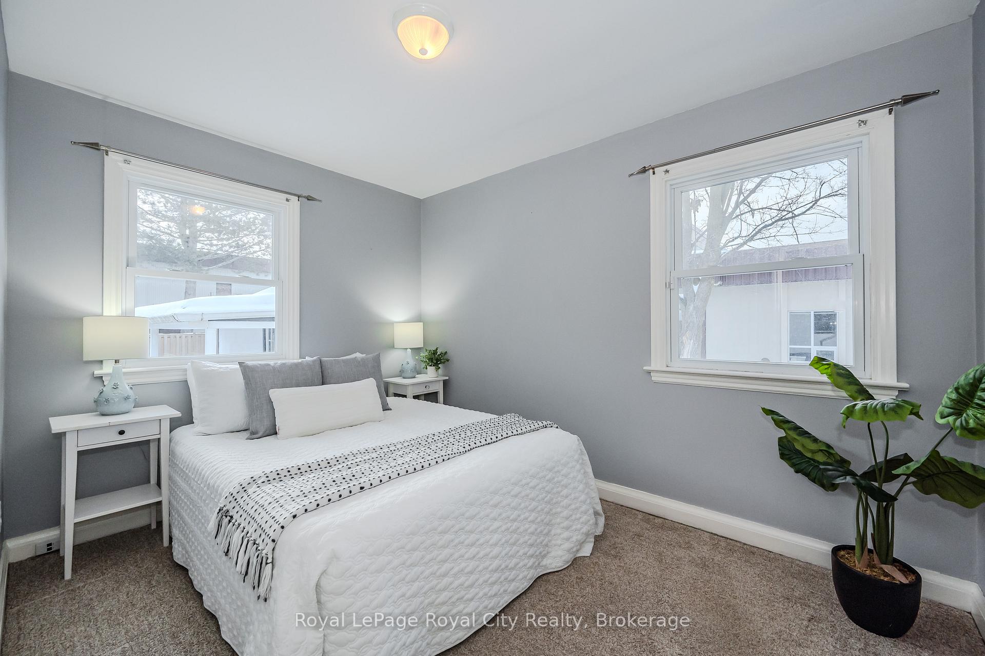 Photo 19 of 34 Marlborough Road, Guelph, General Hospital — HOMEH