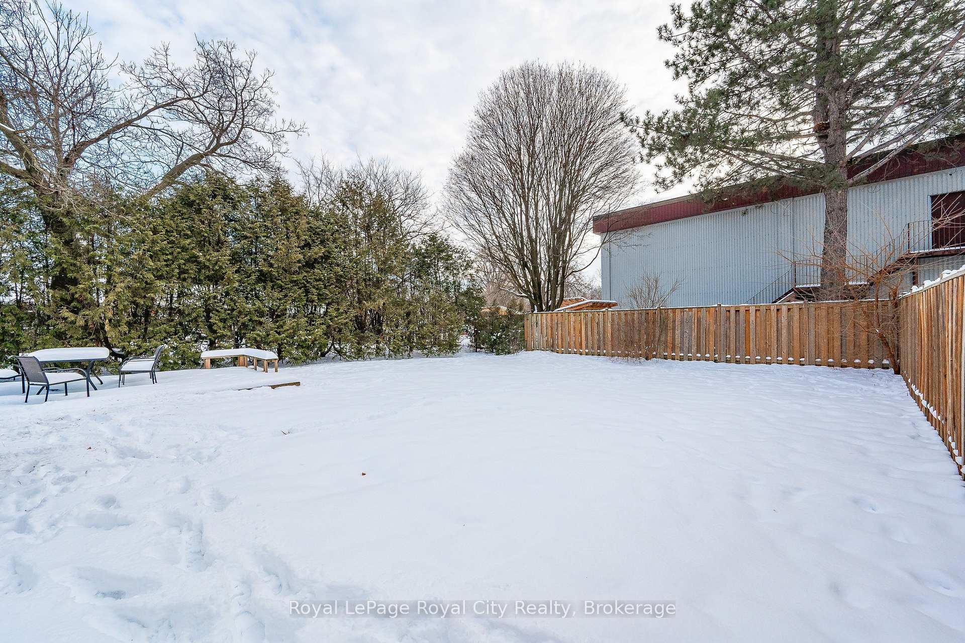 Photo 31 of 34 Marlborough Road, Guelph, General Hospital — HOMEH