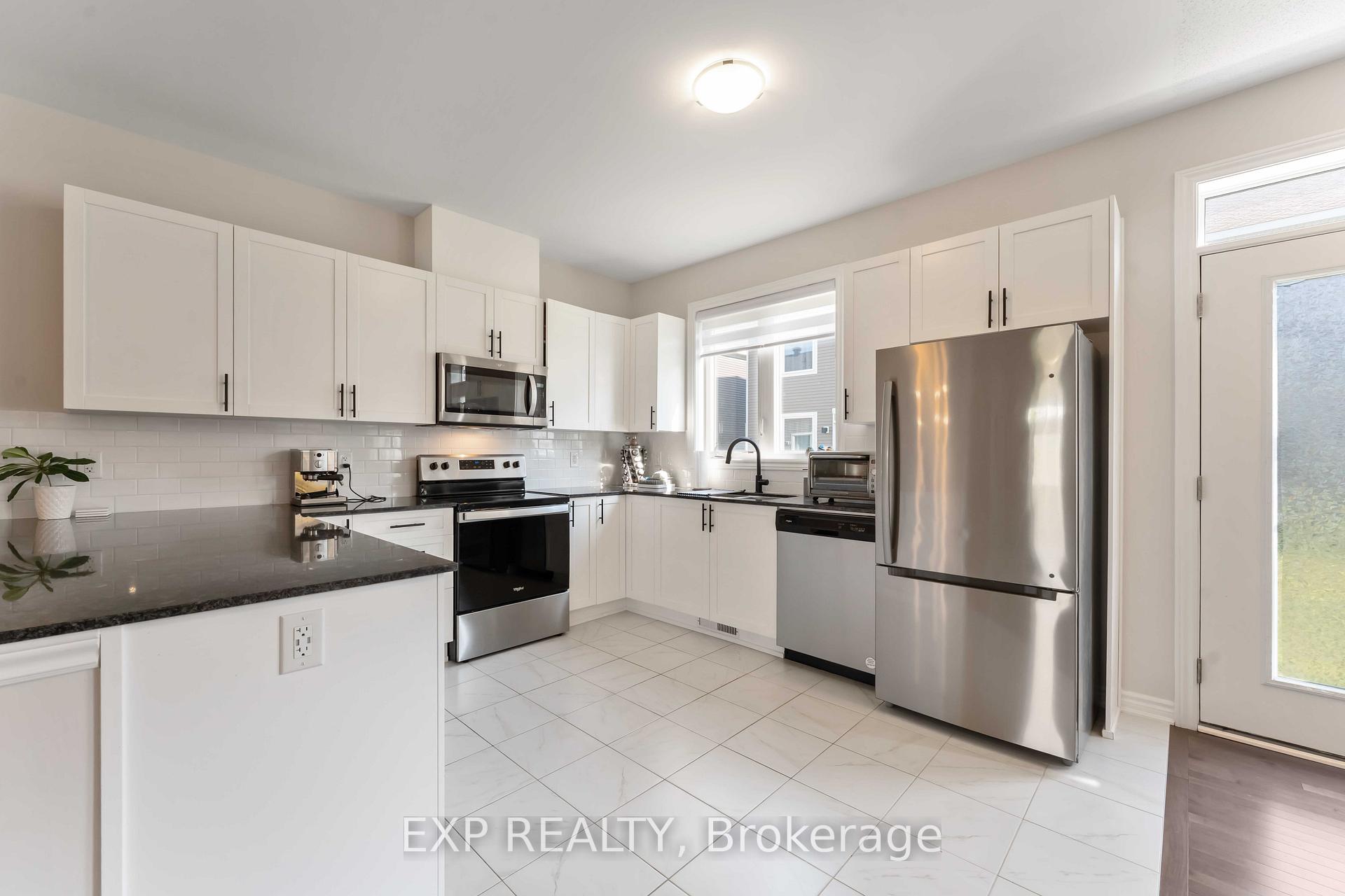 Photo 14 of 1902 Haiku Street, Ottawa, Barrhaven - Half Moon Bay — HOMEH