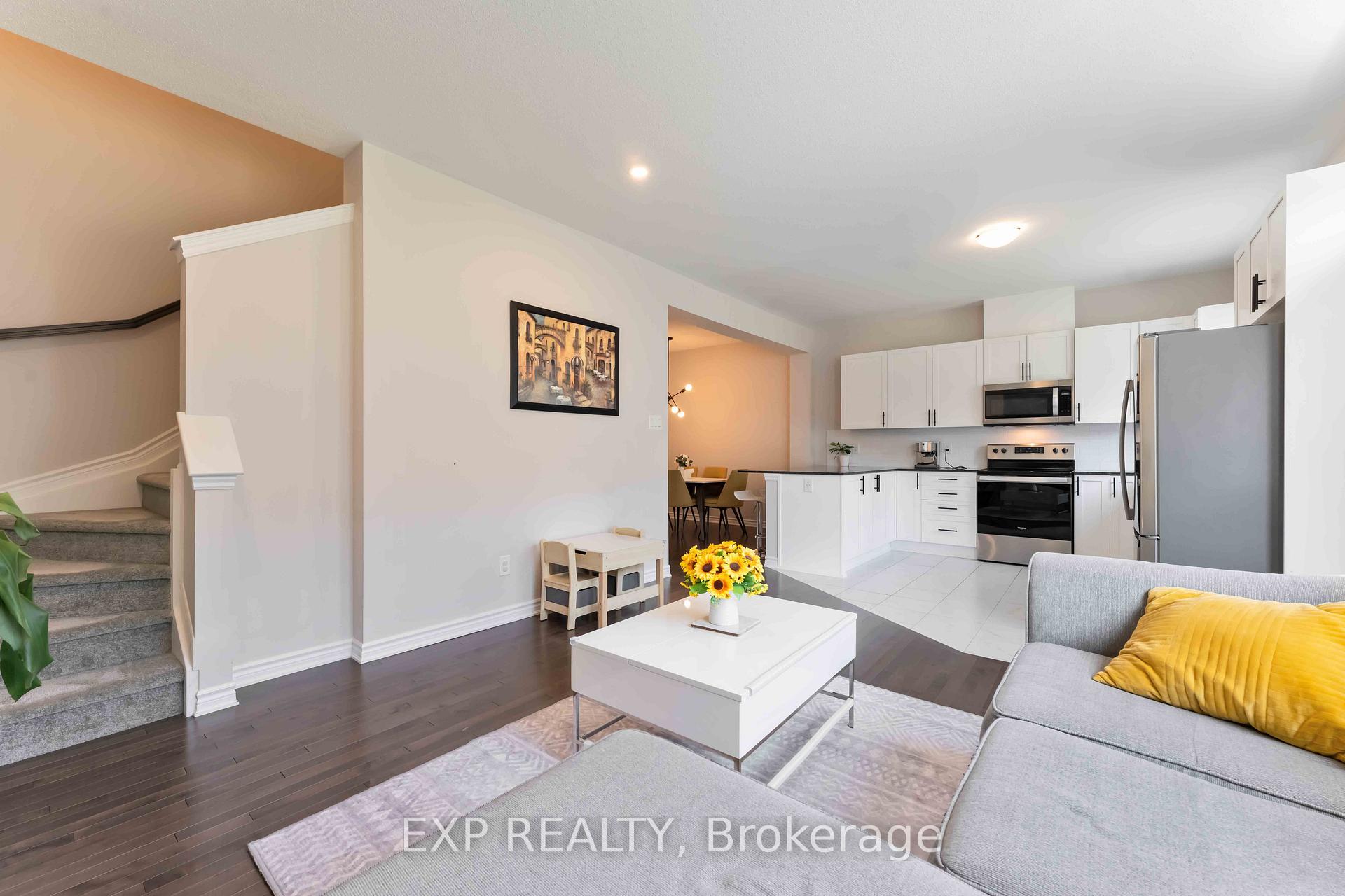 Photo 13 of 1902 Haiku Street, Ottawa, Barrhaven - Half Moon Bay — HOMEH