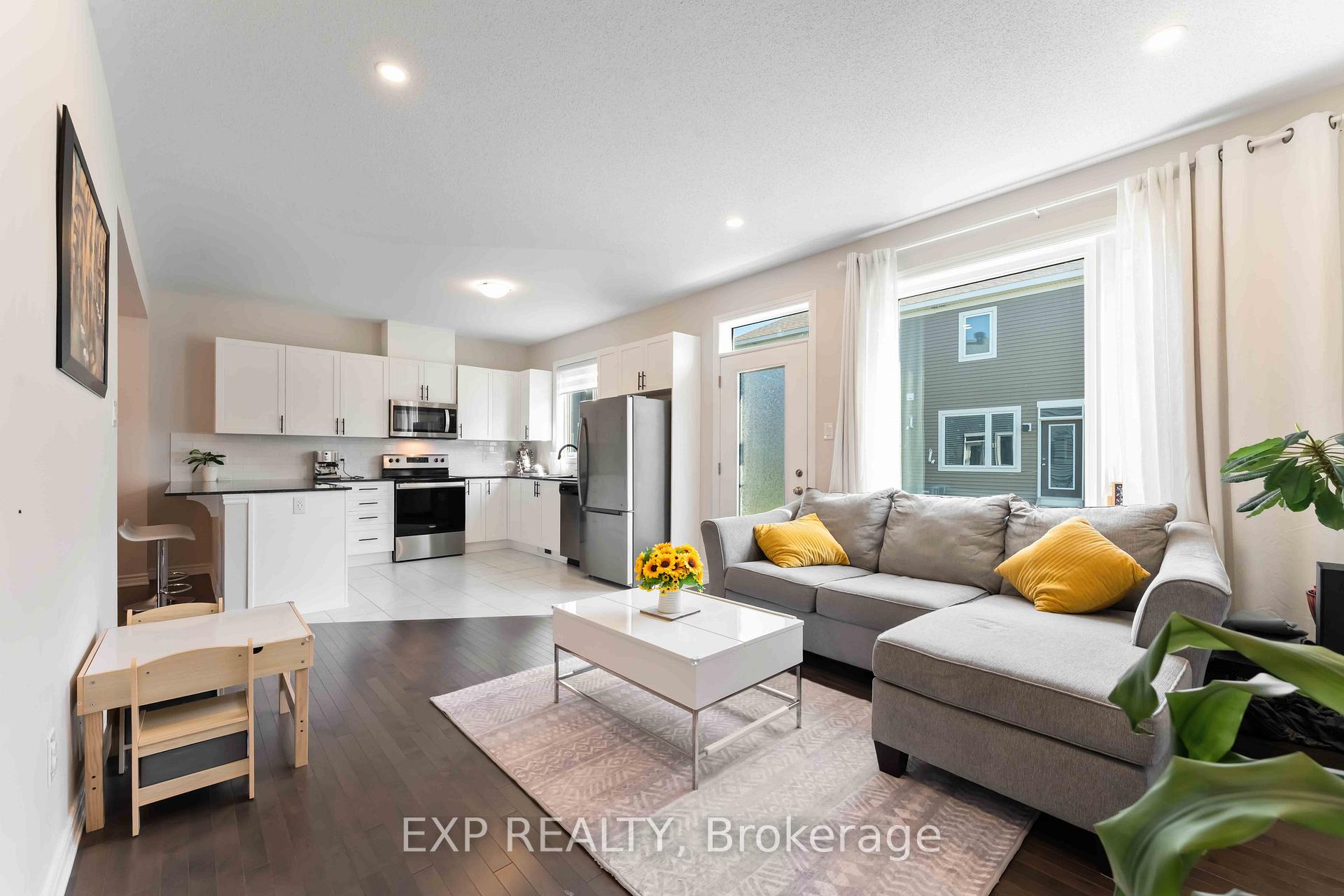 Photo 15 of 1902 Haiku Street, Ottawa, Barrhaven - Half Moon Bay — HOMEH
