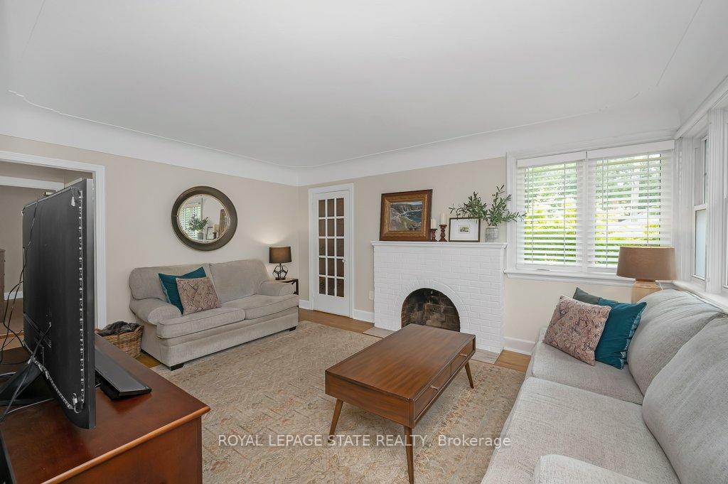 Photo 8 of 891 Garth Street, Hamilton, Buchanan — HOMEH