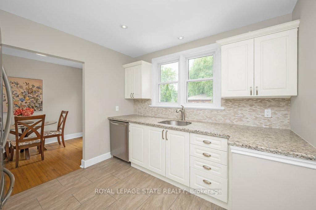 Photo 14 of 891 Garth Street, Hamilton, Buchanan — HOMEH