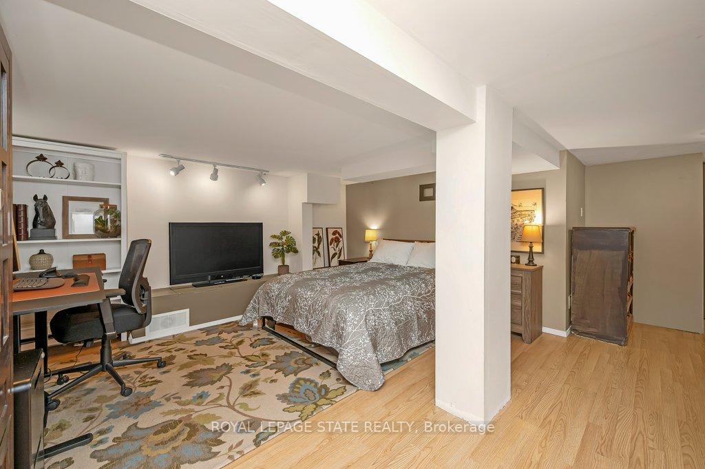 Photo 23 of 891 Garth Street, Hamilton, Buchanan — HOMEH