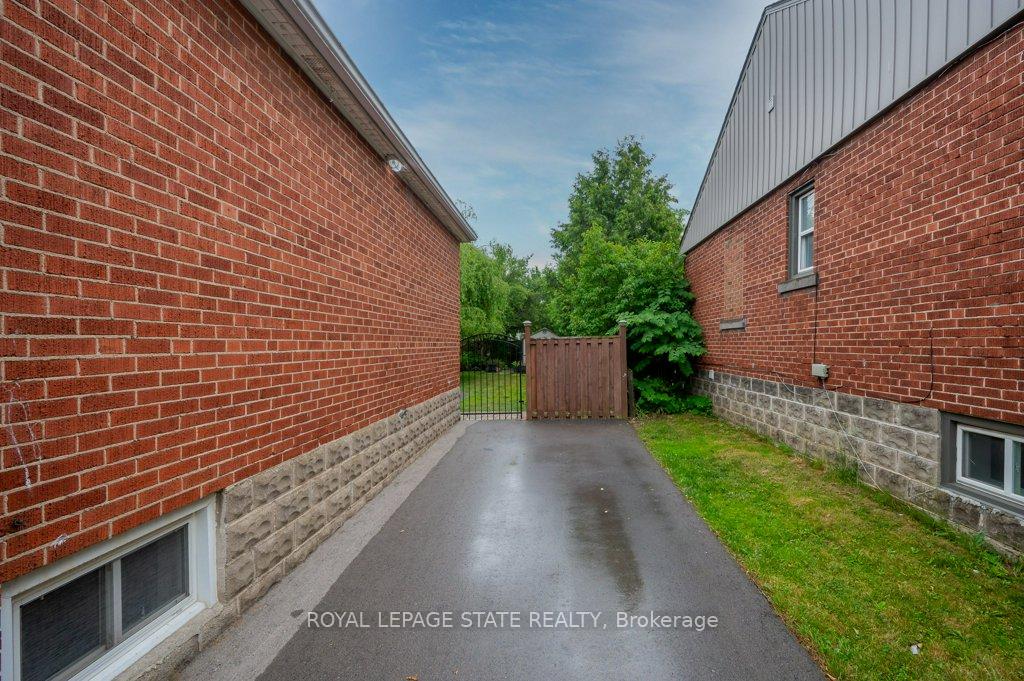 Photo 30 of 891 Garth Street, Hamilton, Buchanan — HOMEH