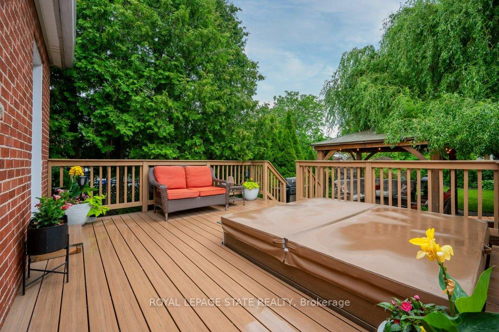 Photo 33 of 891 Garth Street, Hamilton, Buchanan — HOMEH