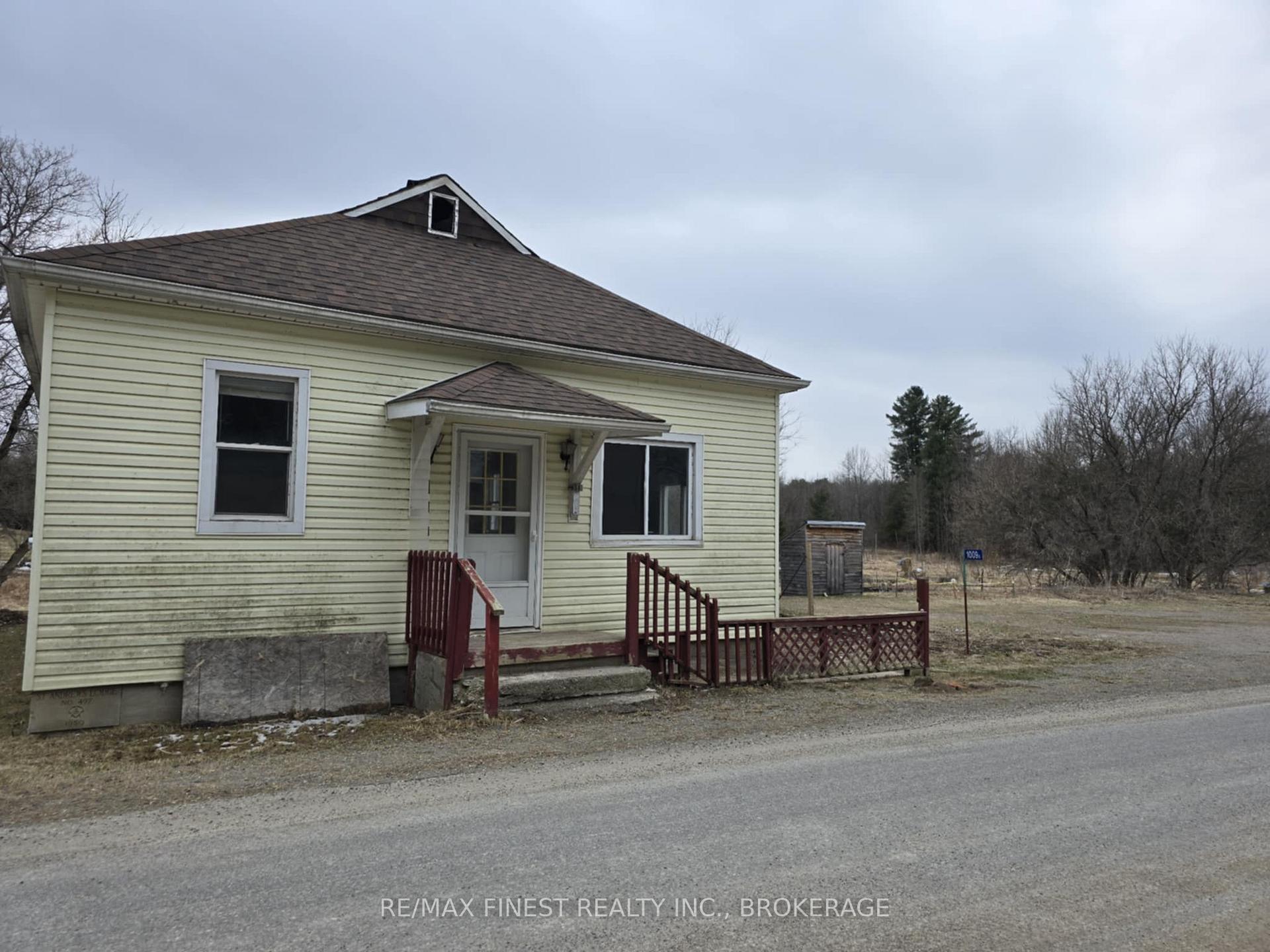 Photo 4 of 1009 A&B Elm Tree Road, Frontenac, Frontenac Centre — HOMEH