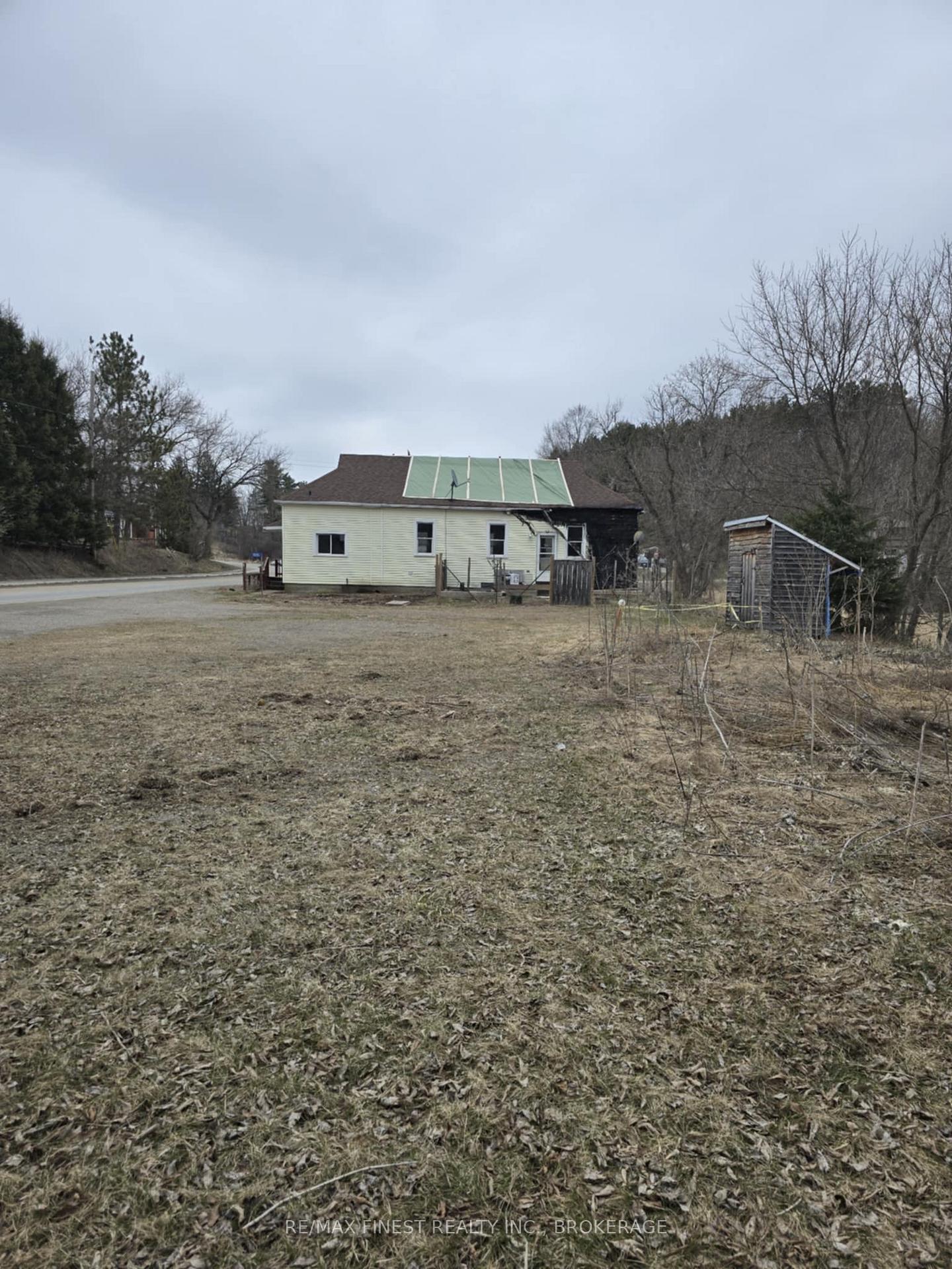 Photo 14 of 1009 A&B Elm Tree Road, Frontenac, Frontenac Centre — HOMEH