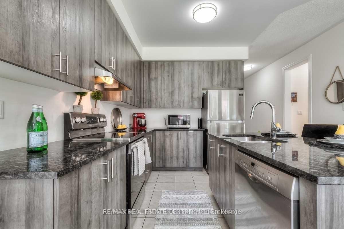 Photo 9 of 100 Workmens Circle, Ajax, Northwest Ajax — HOMEH