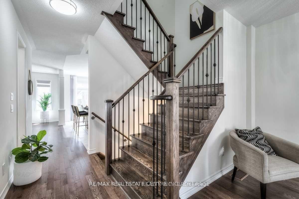 Photo 12 of 100 Workmens Circle, Ajax, Northwest Ajax — HOMEH
