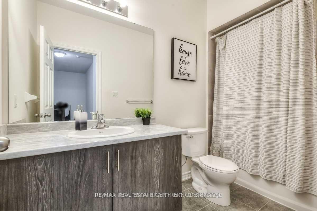 Photo 14 of 100 Workmens Circle, Ajax, Northwest Ajax — HOMEH
