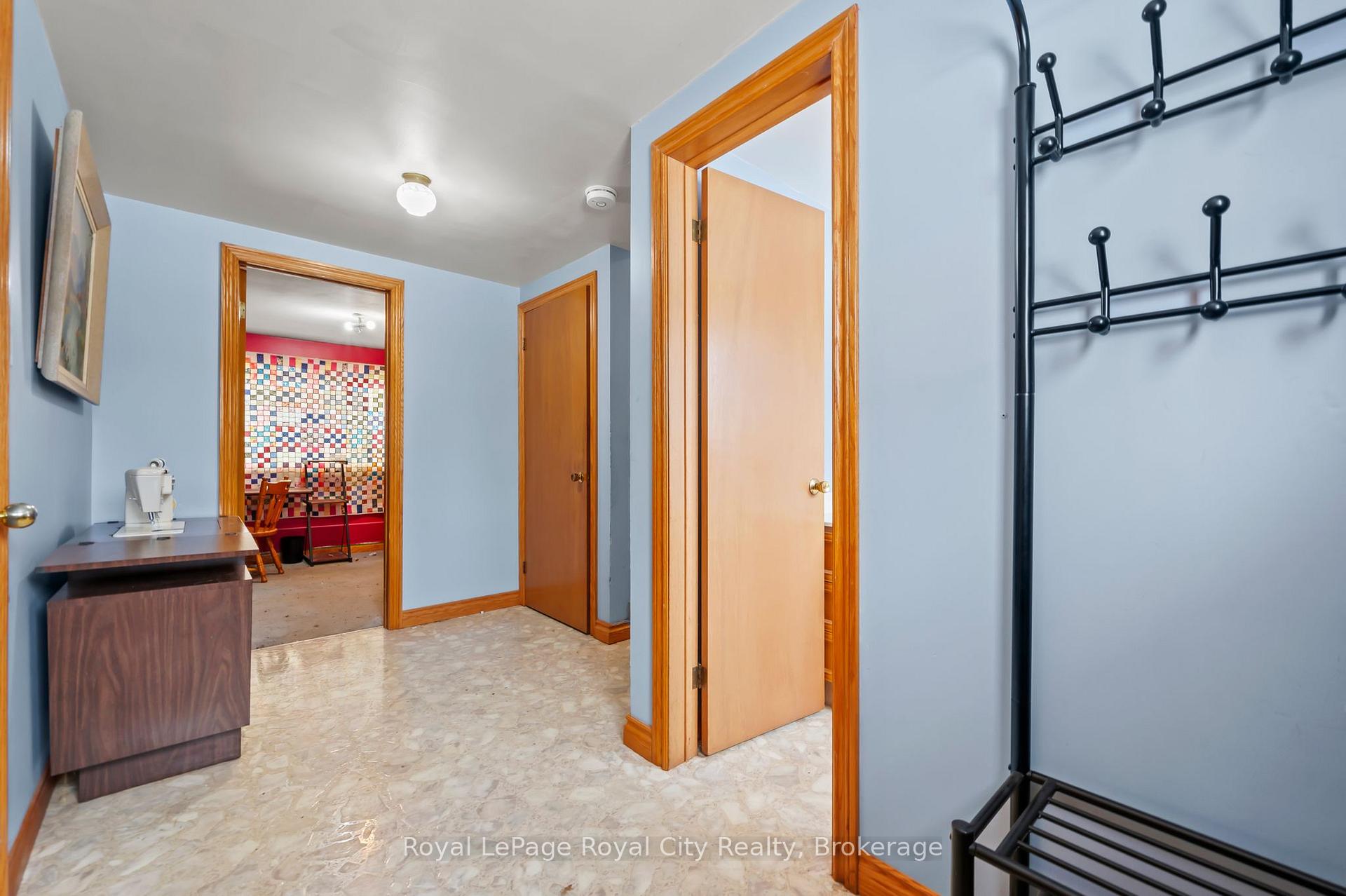 Photo 19 of 65 Balmoral Drive, Guelph, Riverside Park — HOMEH