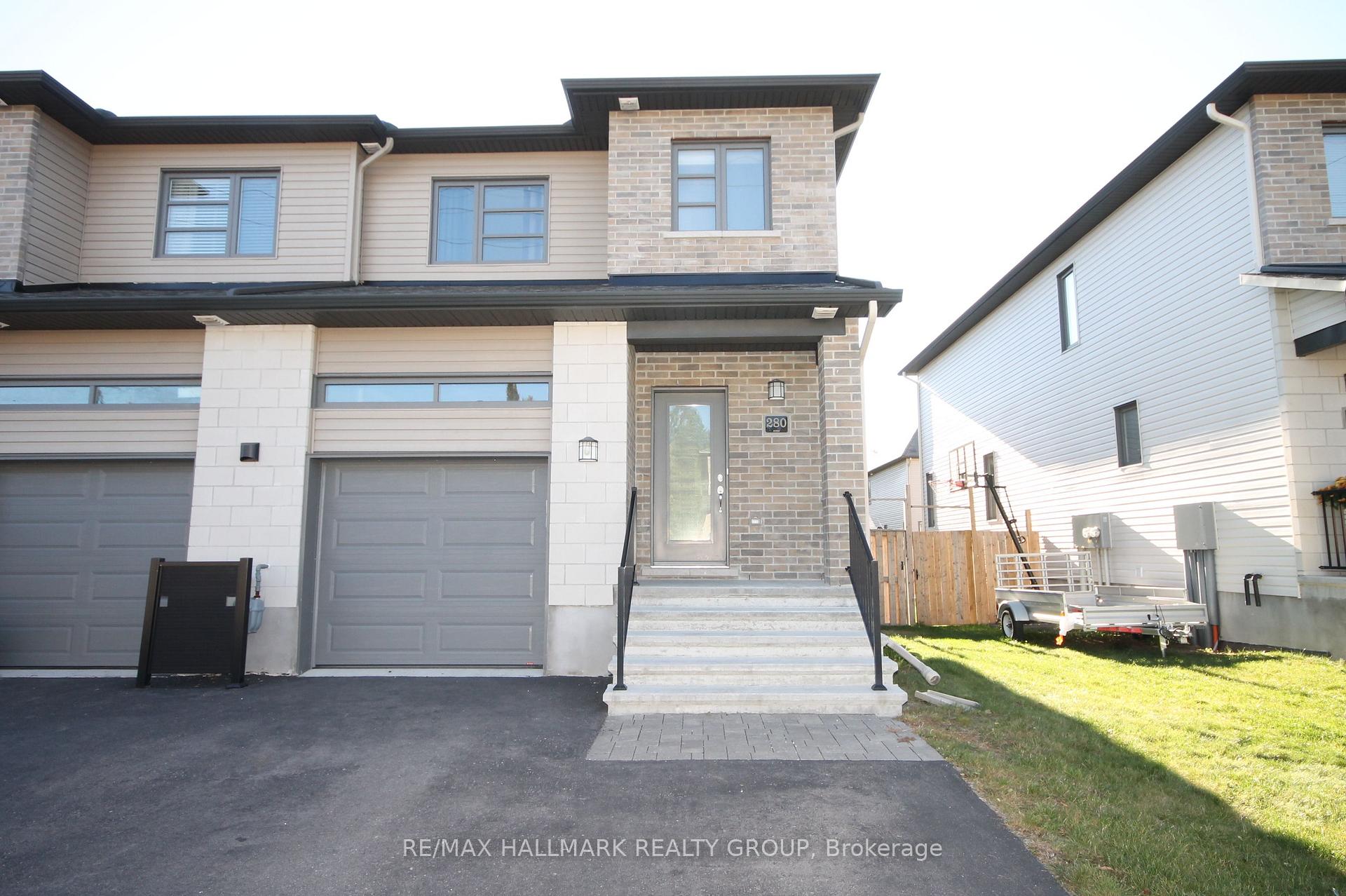 Photo 1 of 280 Munro Street, Carleton Place — HOMEH