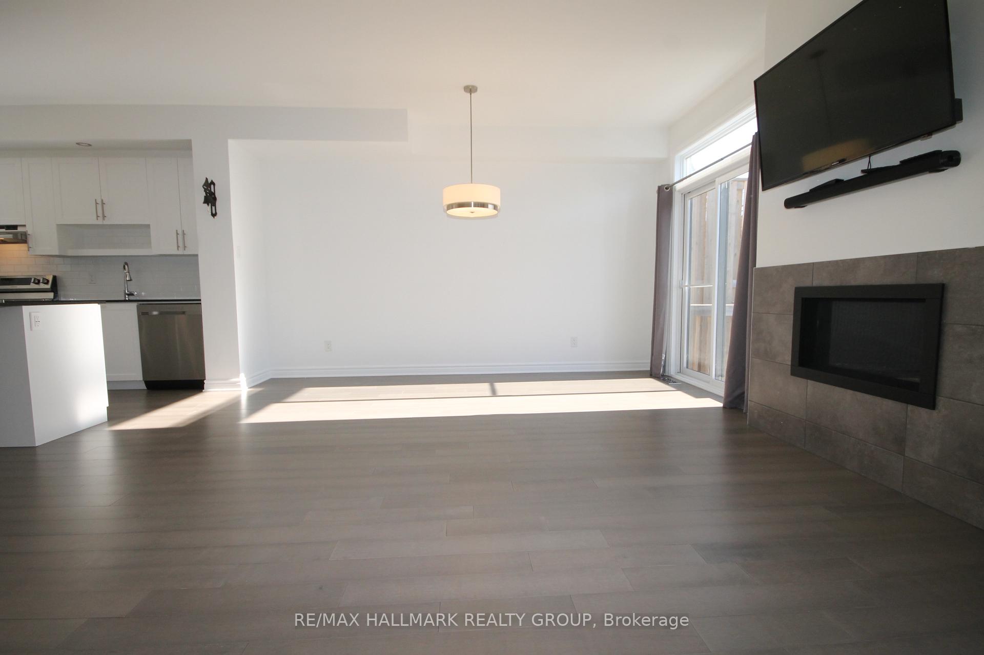 Photo 6 of 280 Munro Street, Carleton Place — HOMEH