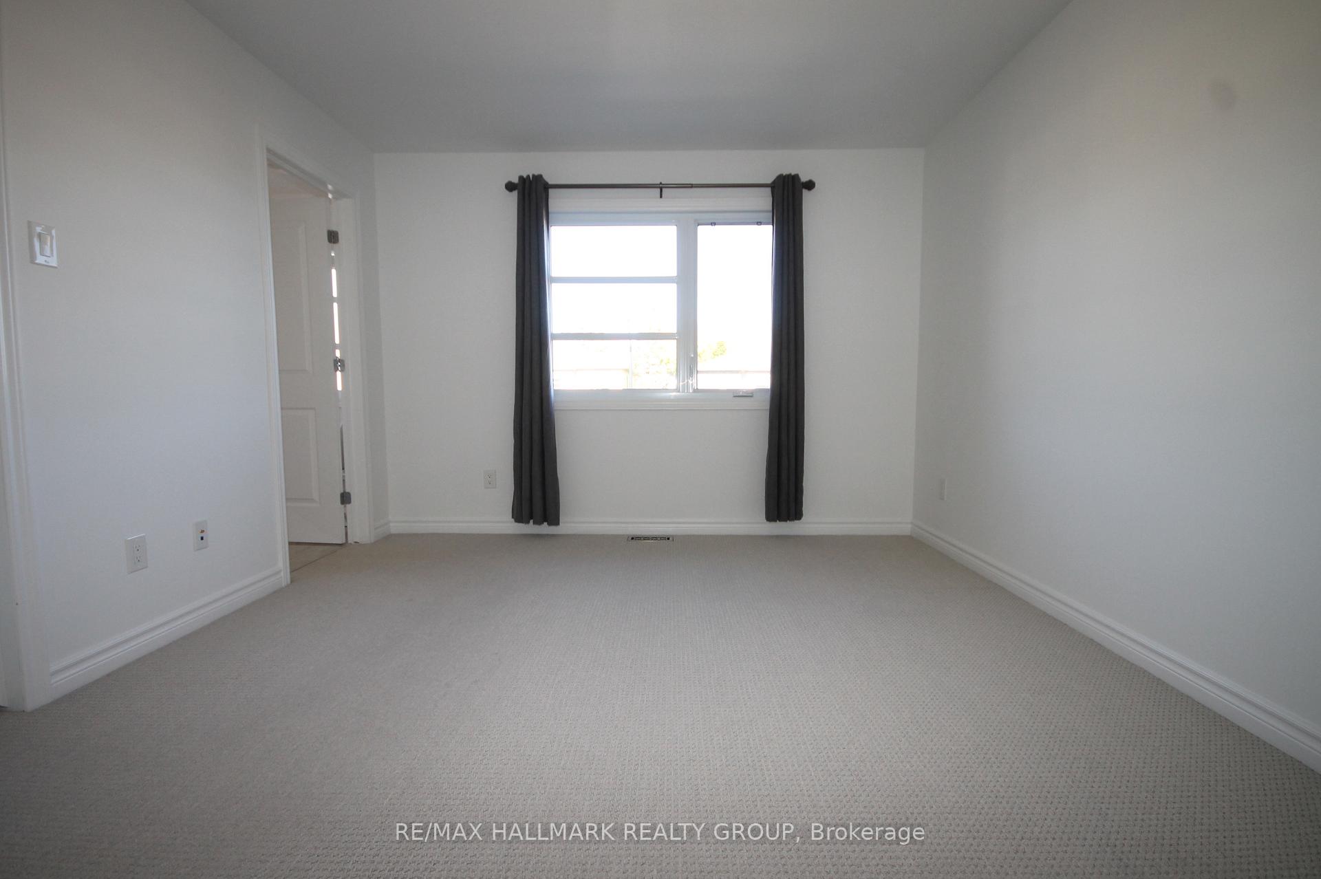 Photo 11 of 280 Munro Street, Carleton Place — HOMEH