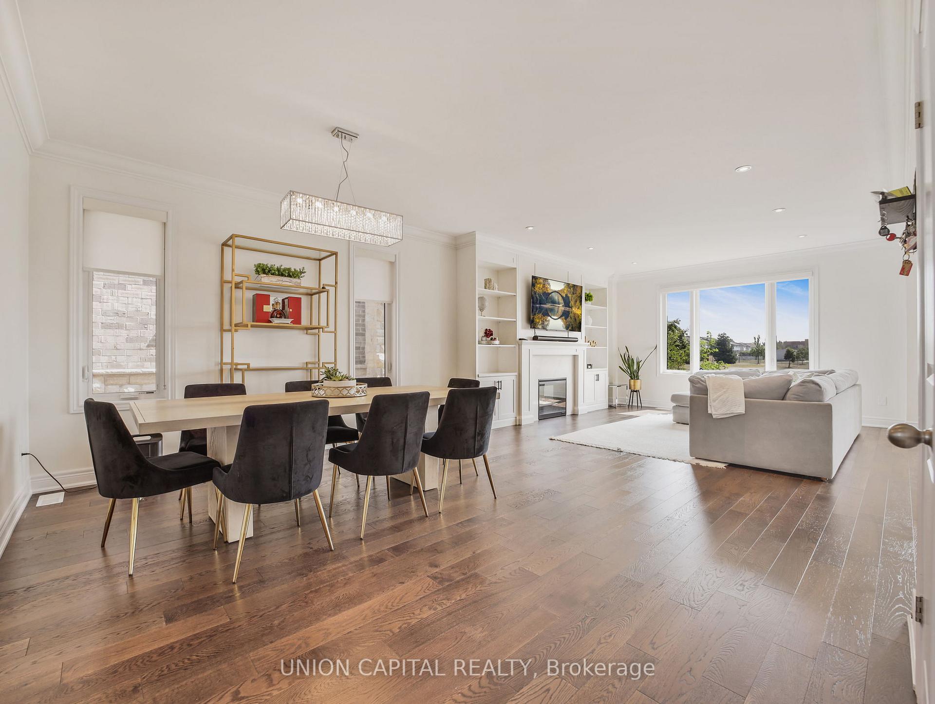 Photo 10 of 26 Hampshire Place, Hamilton, Stoney Creek Mountain — HOMEH
