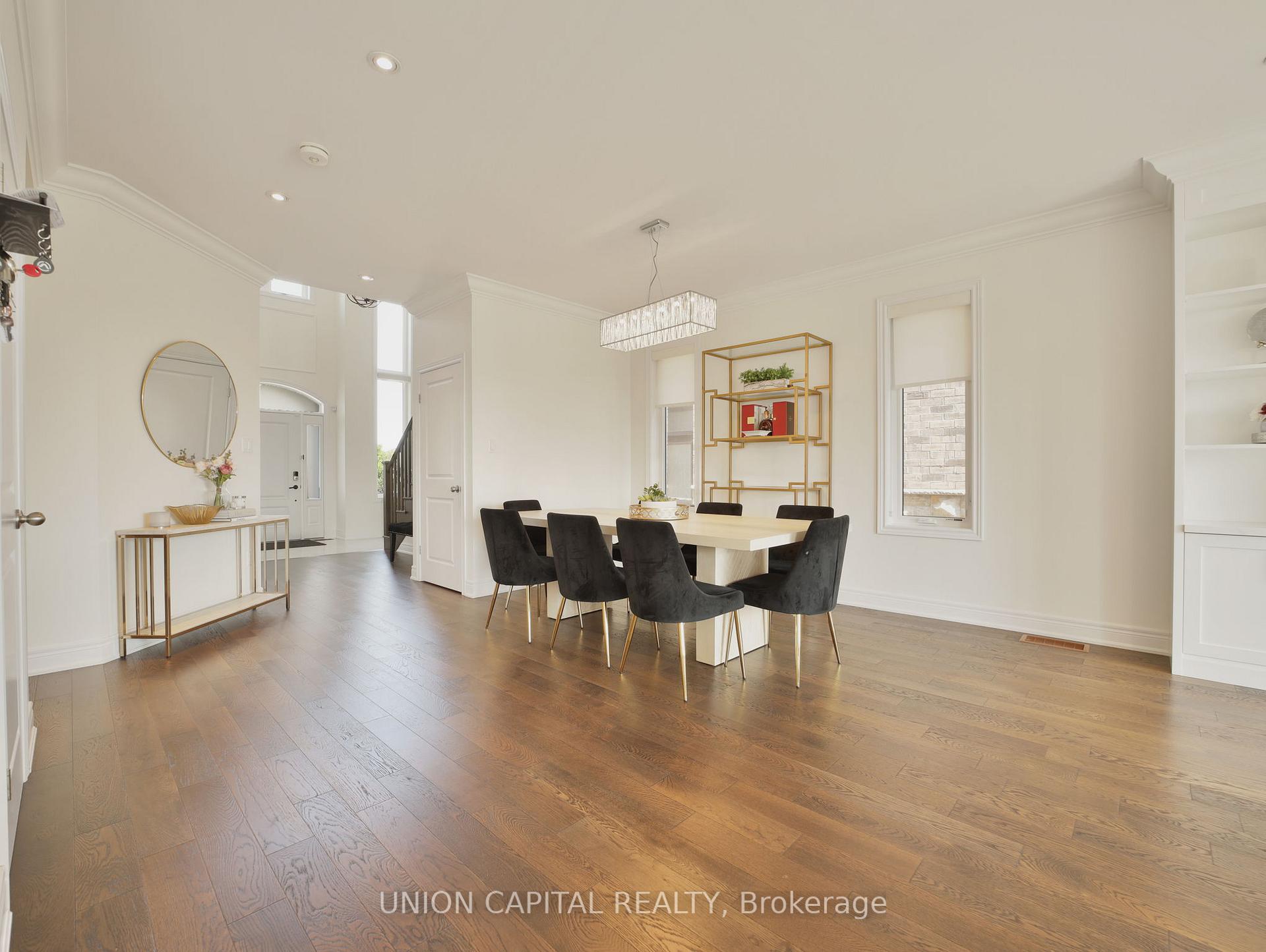 Photo 11 of 26 Hampshire Place, Hamilton, Stoney Creek Mountain — HOMEH