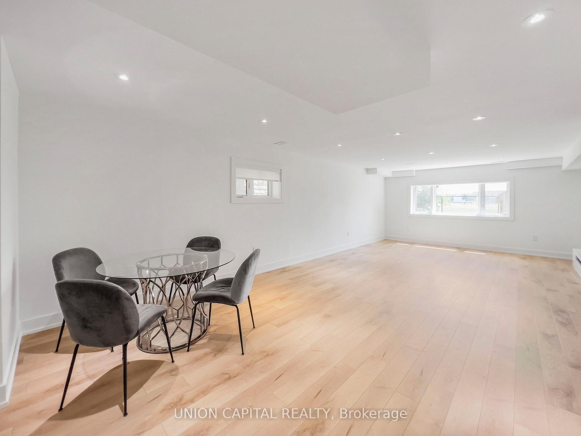 Photo 29 of 26 Hampshire Place, Hamilton, Stoney Creek Mountain — HOMEH