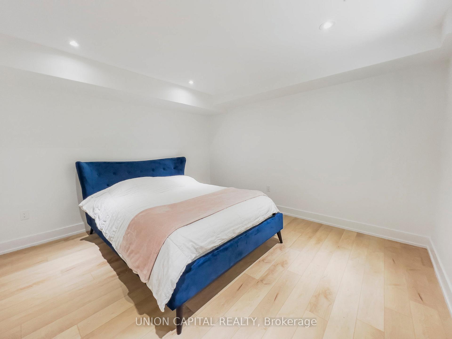 Photo 30 of 26 Hampshire Place, Hamilton, Stoney Creek Mountain — HOMEH