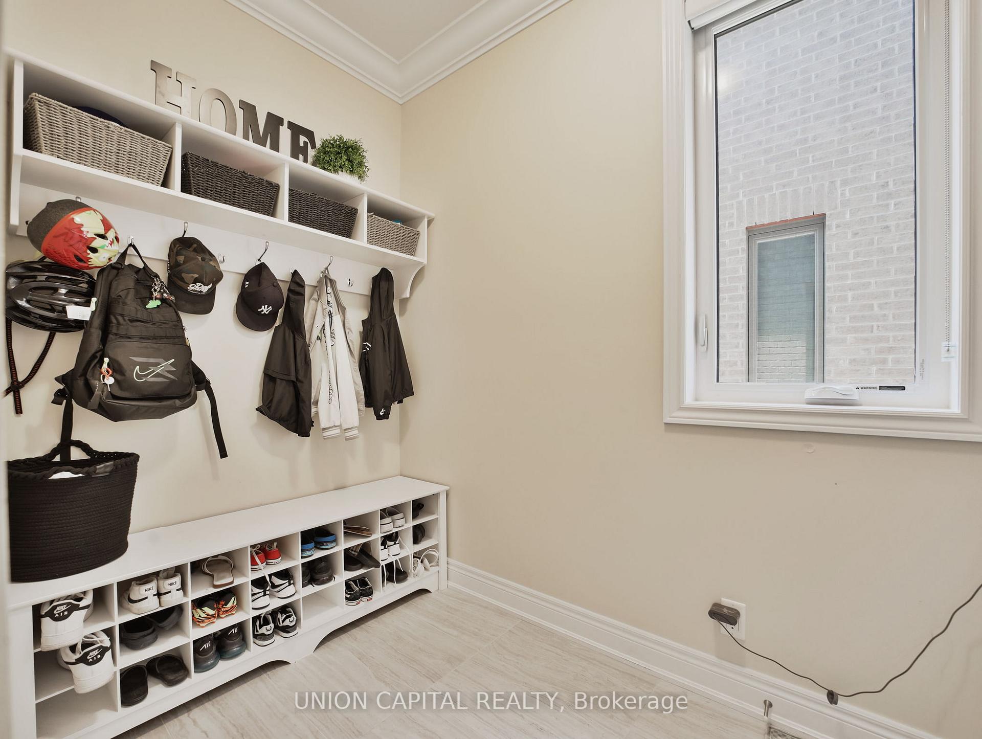 Photo 33 of 26 Hampshire Place, Hamilton, Stoney Creek Mountain — HOMEH
