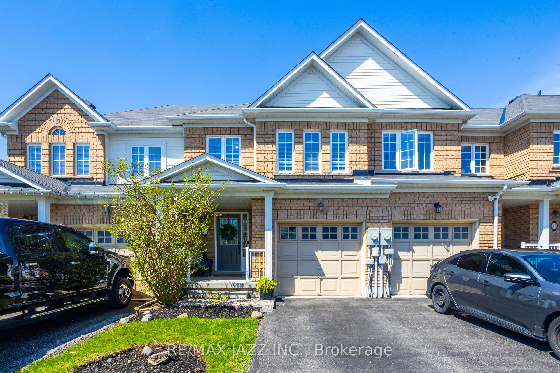 Front of 102 Bathgate Crescent