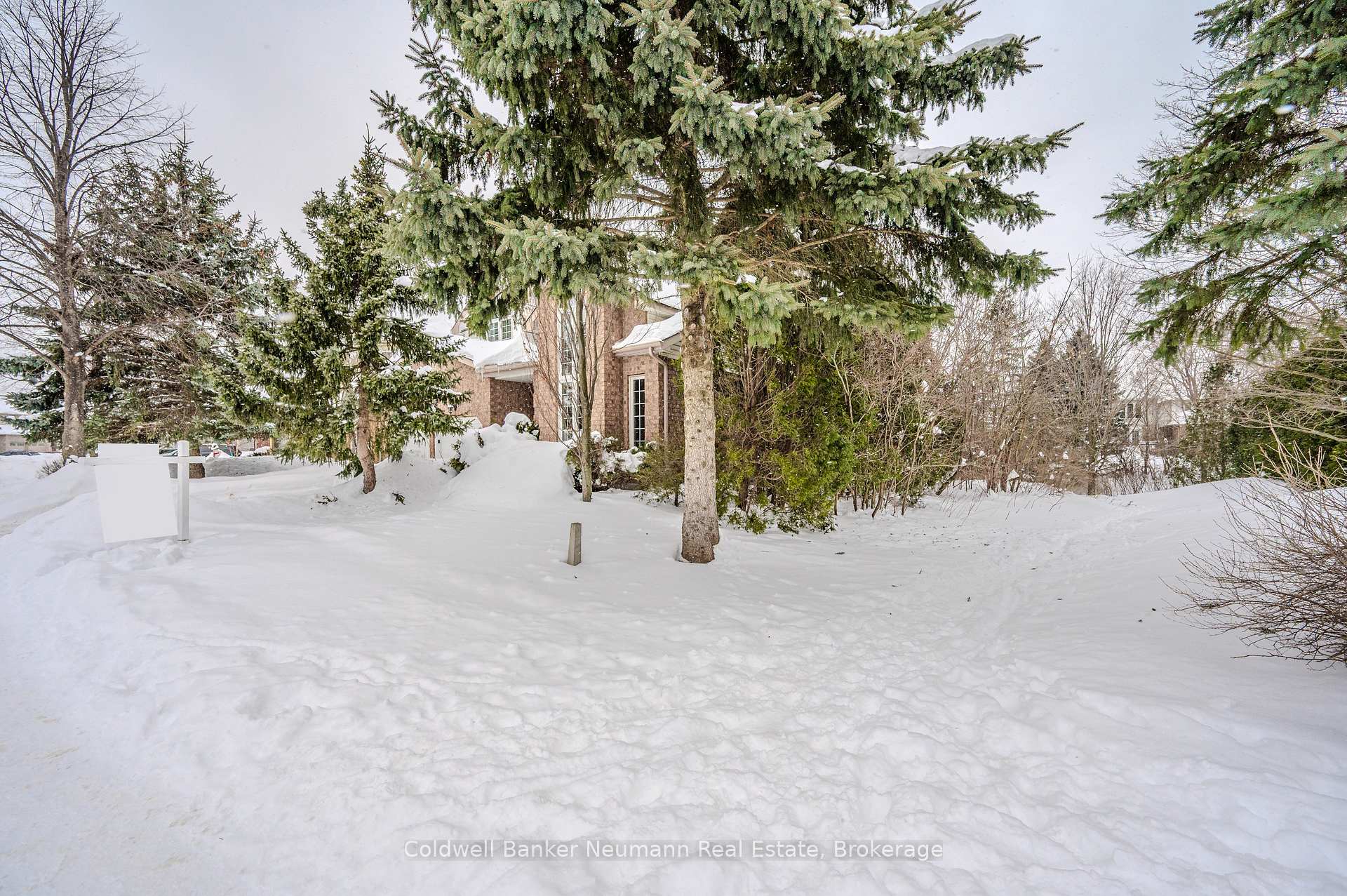 Photo 5 of 108 Pine Ridge Drive, Guelph, Pineridge/Westminster Woods — HOMEH
