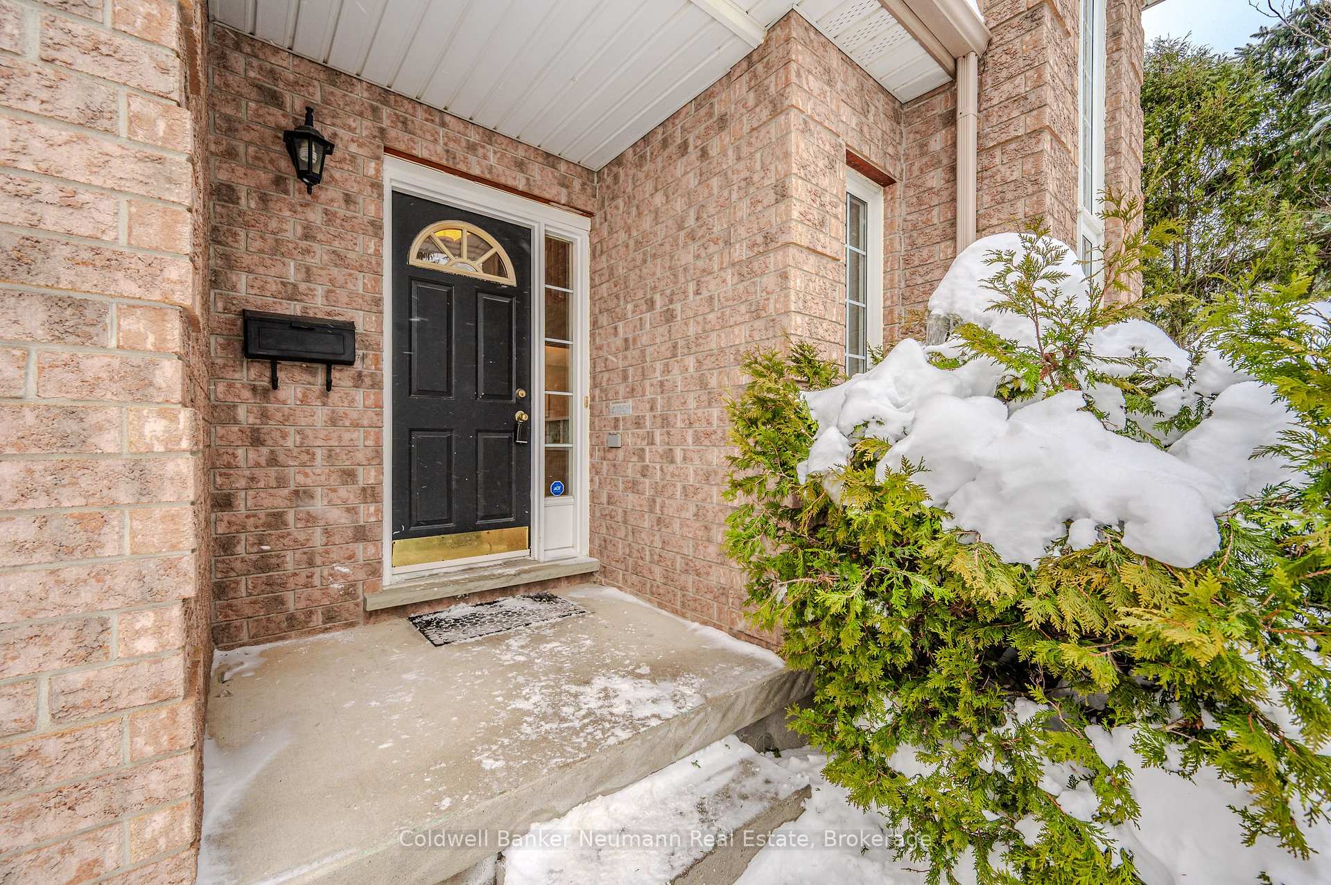Photo 7 of 108 Pine Ridge Drive, Guelph, Pineridge/Westminster Woods — HOMEH