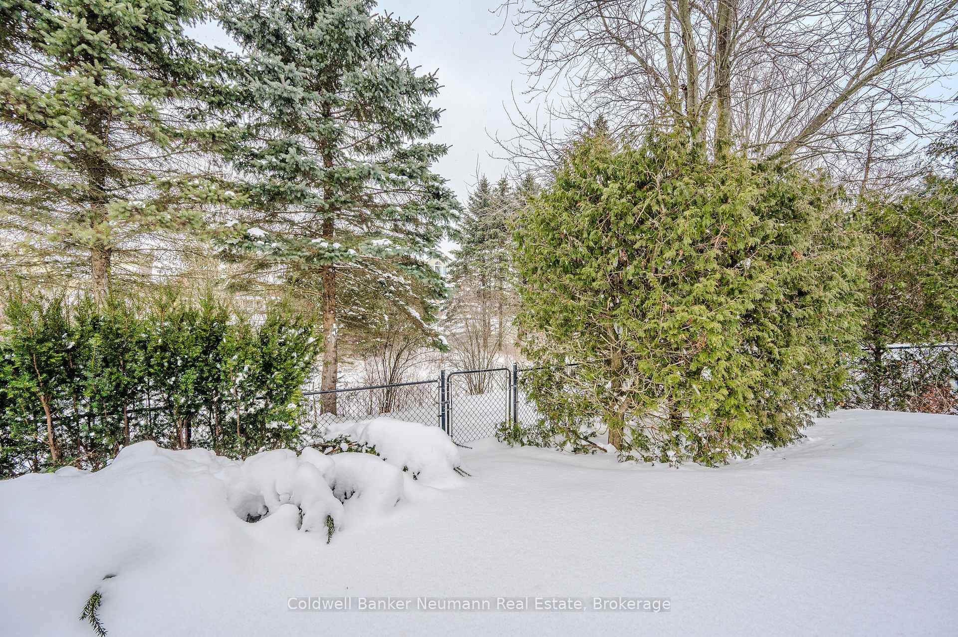 Photo 41 of 108 Pine Ridge Drive, Guelph, Pineridge/Westminster Woods — HOMEH