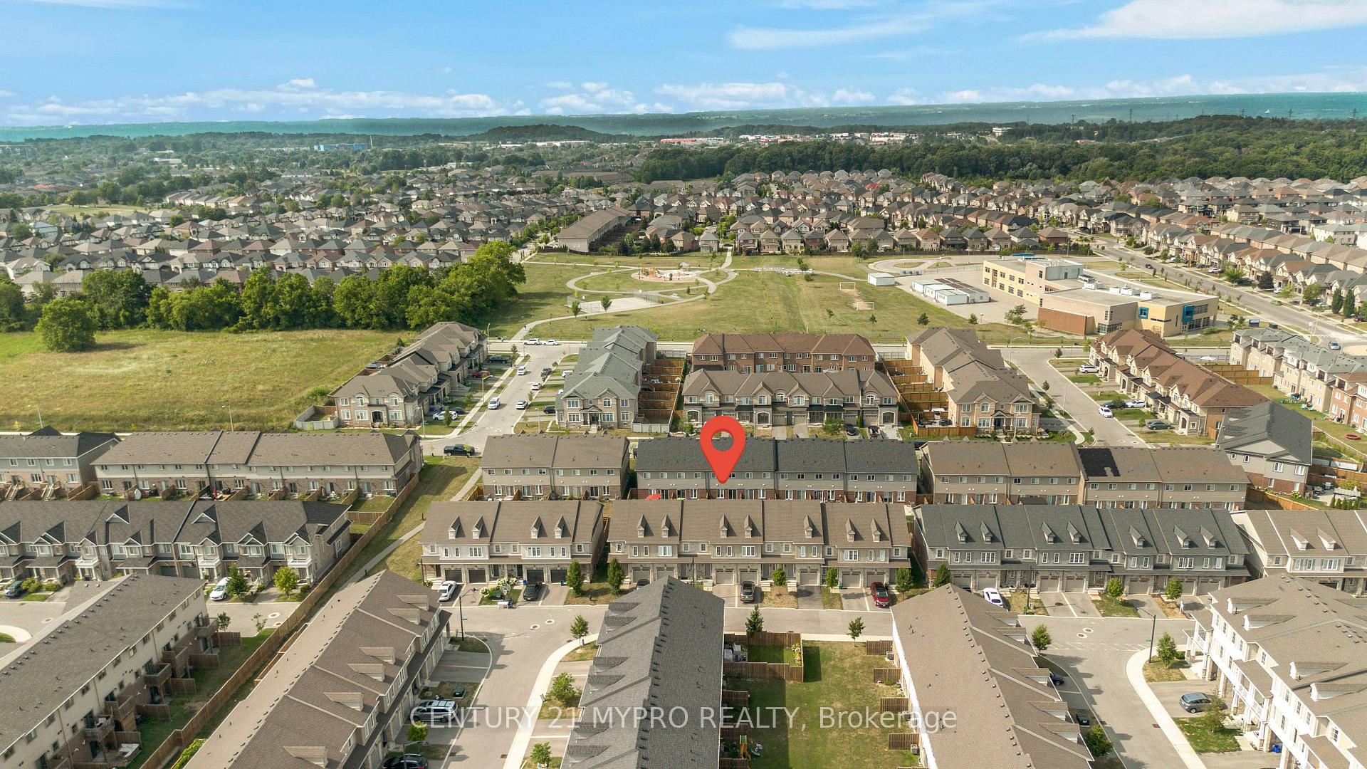 Photo 4 of 14 Dayman Drive, Hamilton, Meadowlands — HOMEH