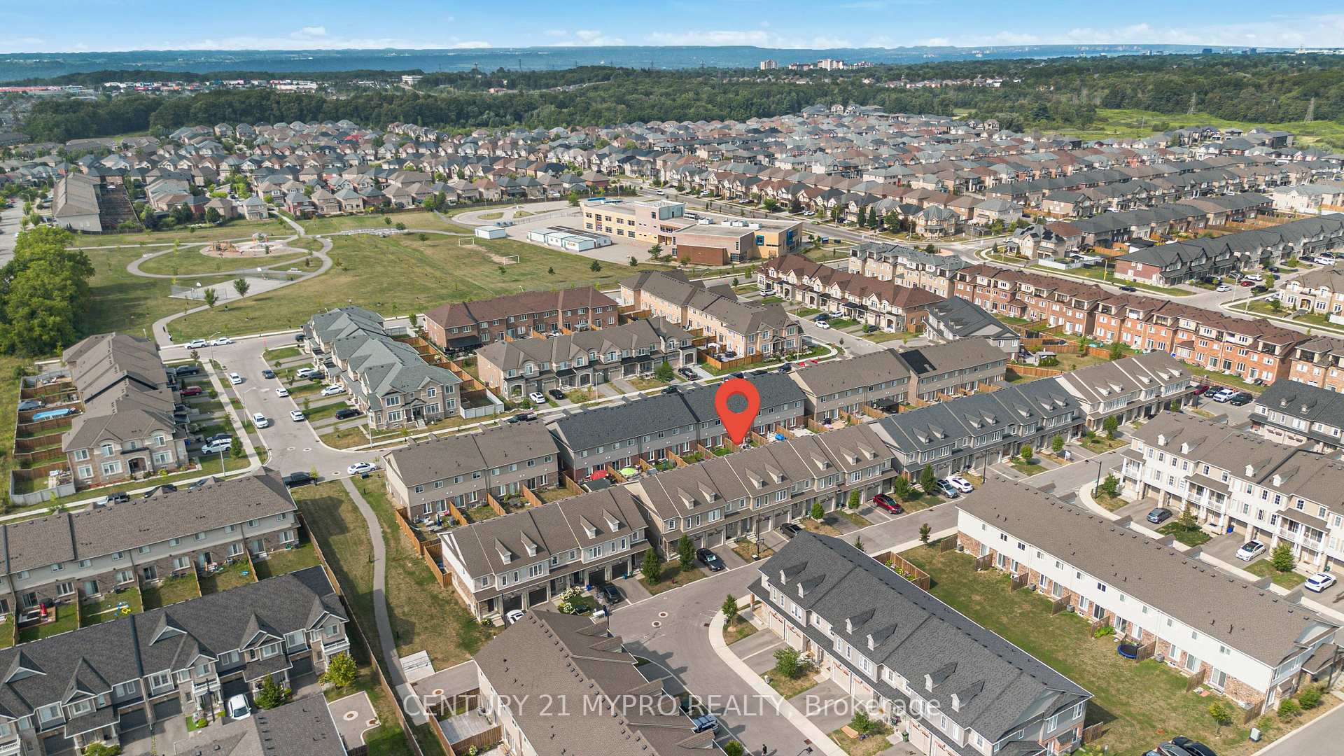 Photo 6 of 14 Dayman Drive, Hamilton, Meadowlands — HOMEH
