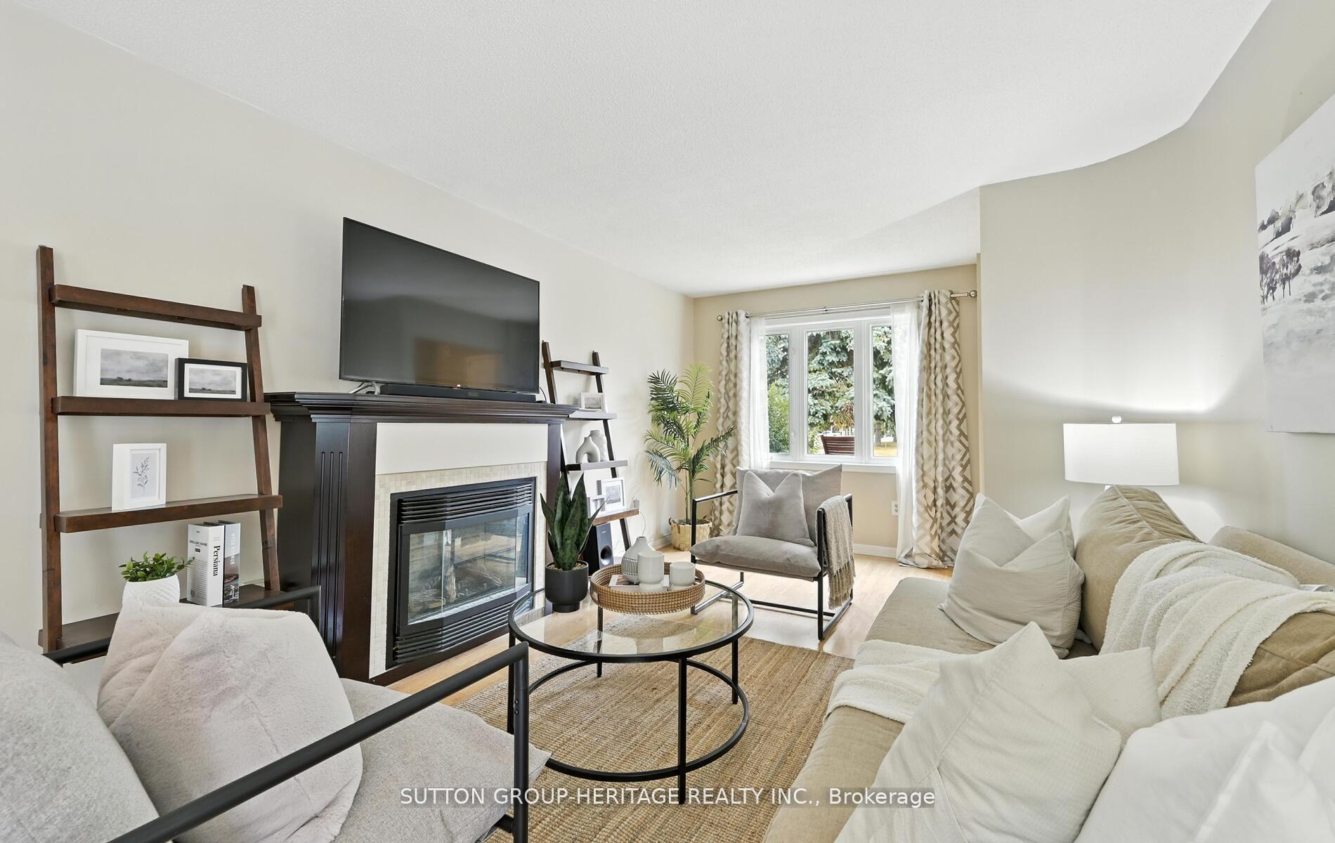 Photo 9 of 2 Frazer Road, Ajax, South West — HOMEH