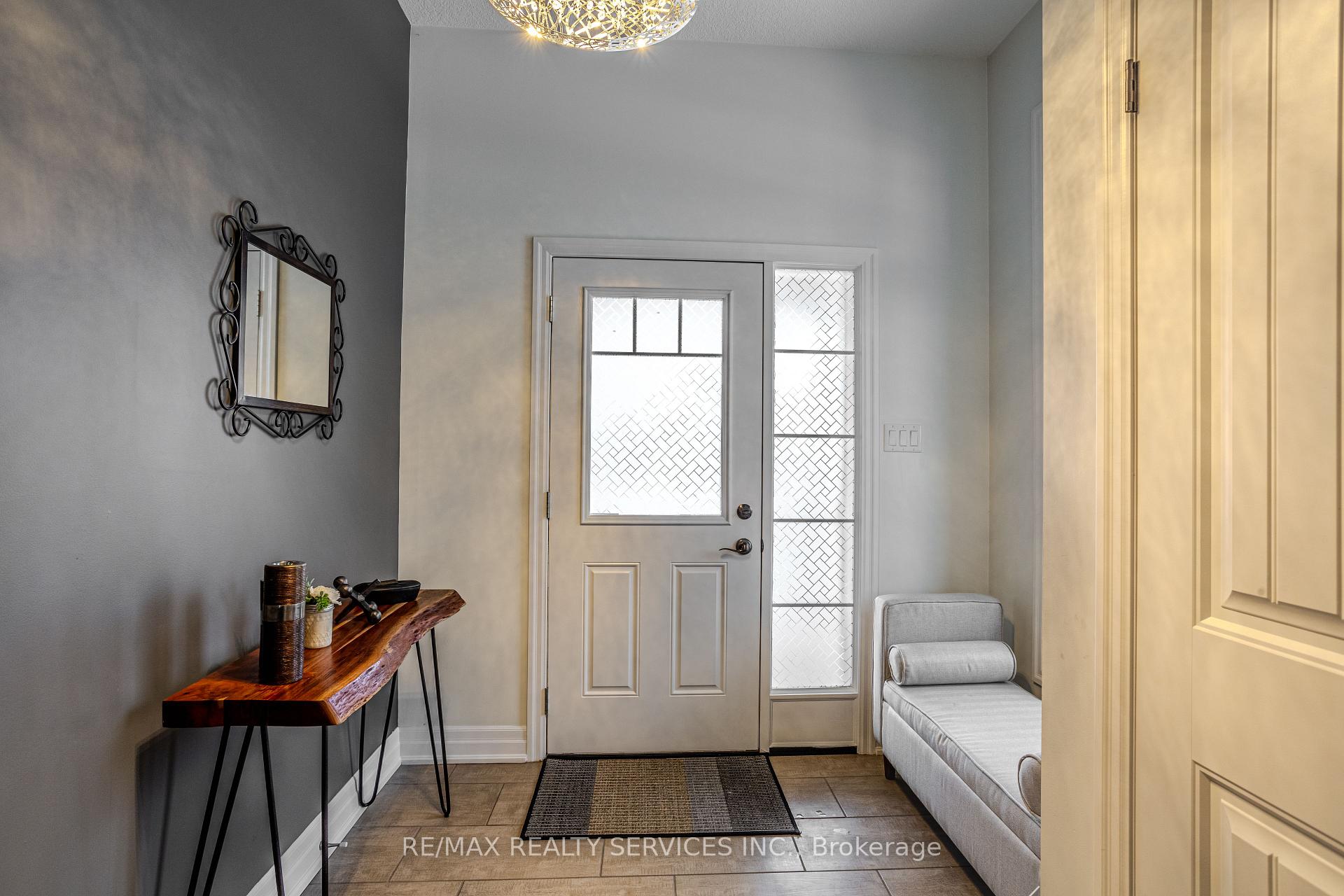 Photo 3 of 225 Goodwin Drive, Guelph, Pineridge/Westminster Woods — HOMEH