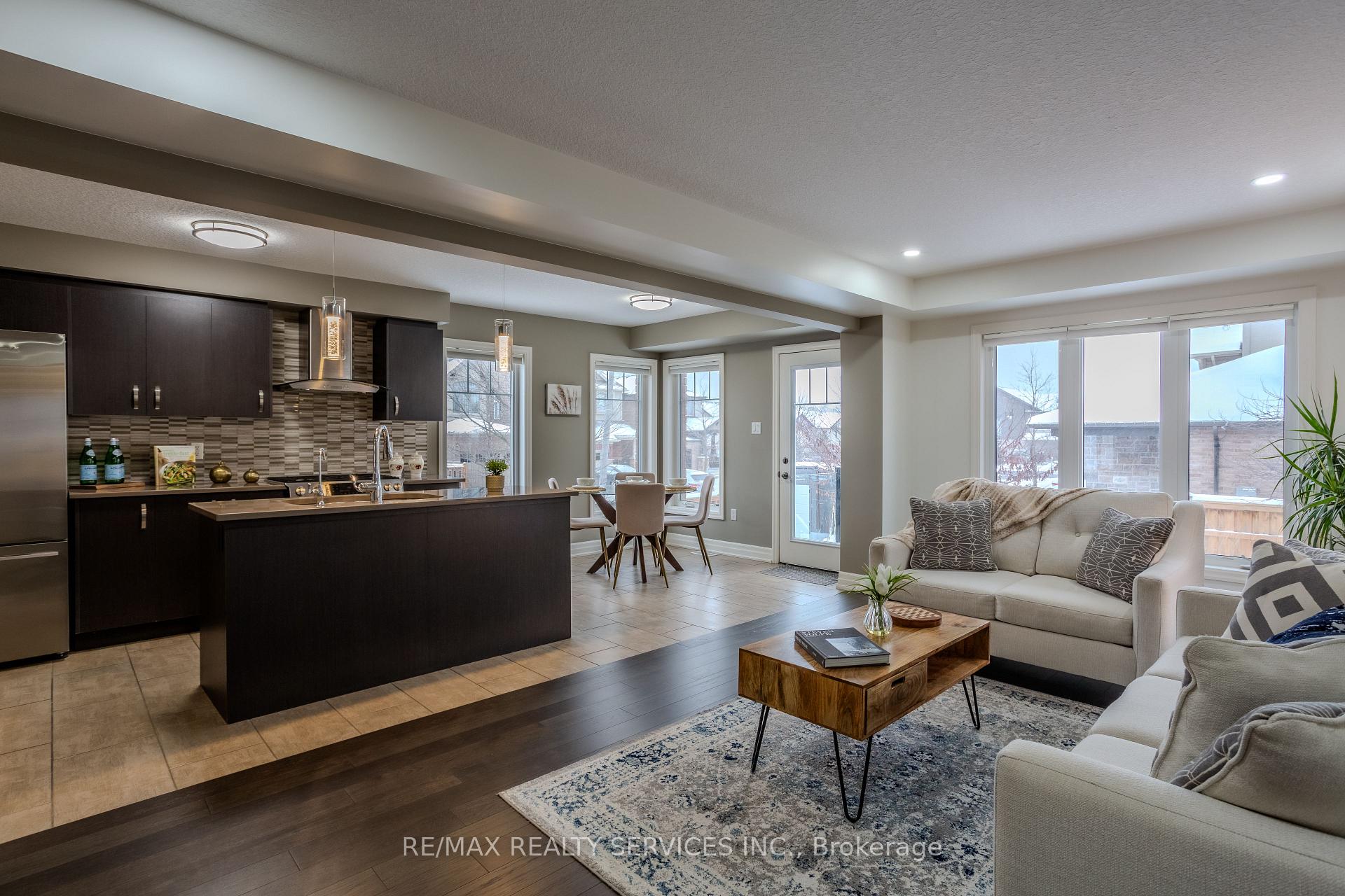 Photo 15 of 225 Goodwin Drive, Guelph, Pineridge/Westminster Woods — HOMEH