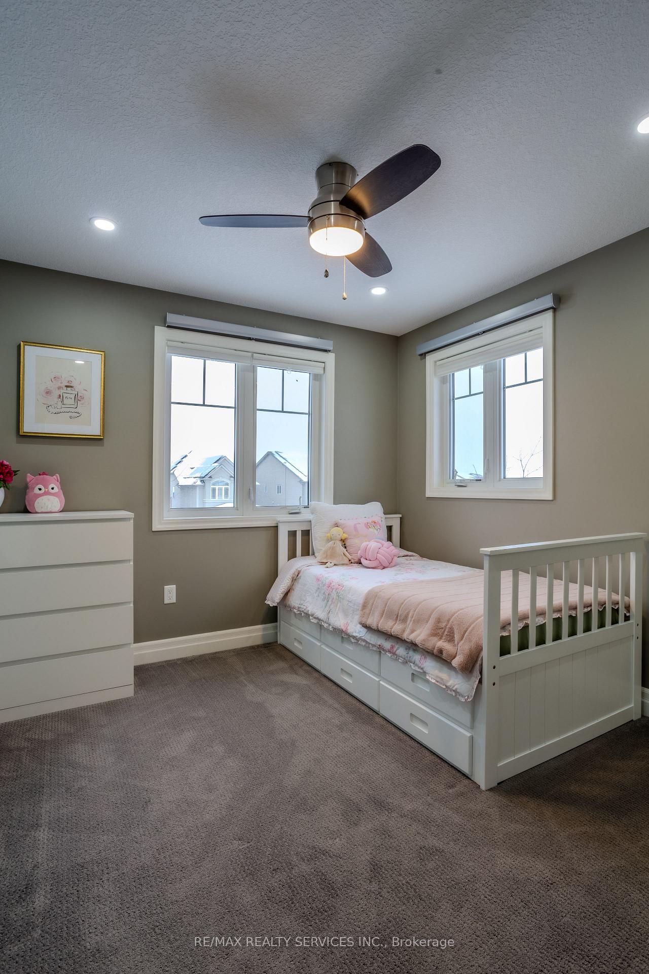 Photo 24 of 225 Goodwin Drive, Guelph, Pineridge/Westminster Woods — HOMEH