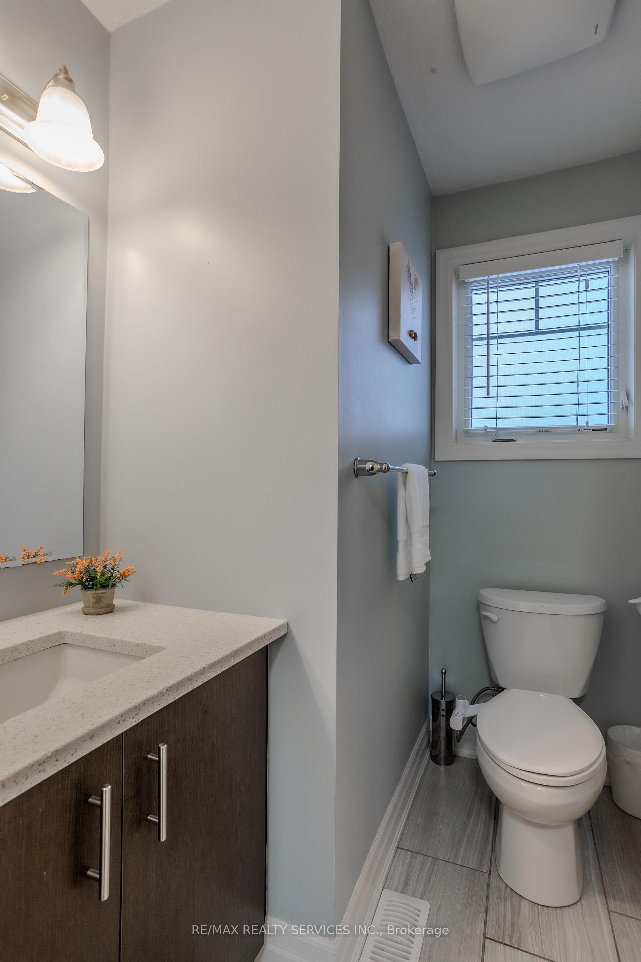 Photo 25 of 225 Goodwin Drive, Guelph, Pineridge/Westminster Woods — HOMEH