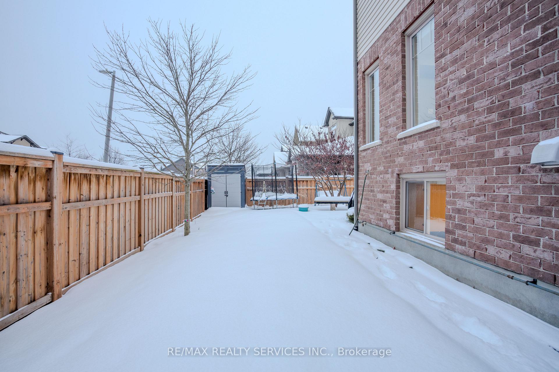 Photo 46 of 225 Goodwin Drive, Guelph, Pineridge/Westminster Woods — HOMEH