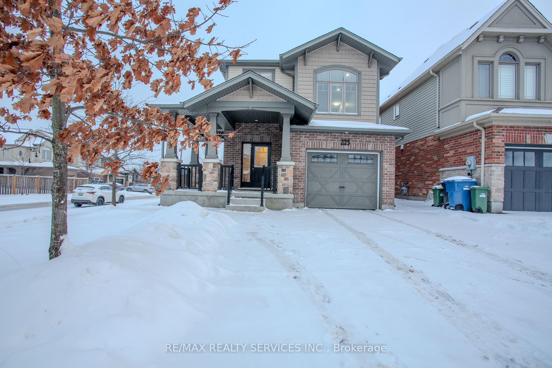 Photo 48 of 225 Goodwin Drive, Guelph, Pineridge/Westminster Woods — HOMEH