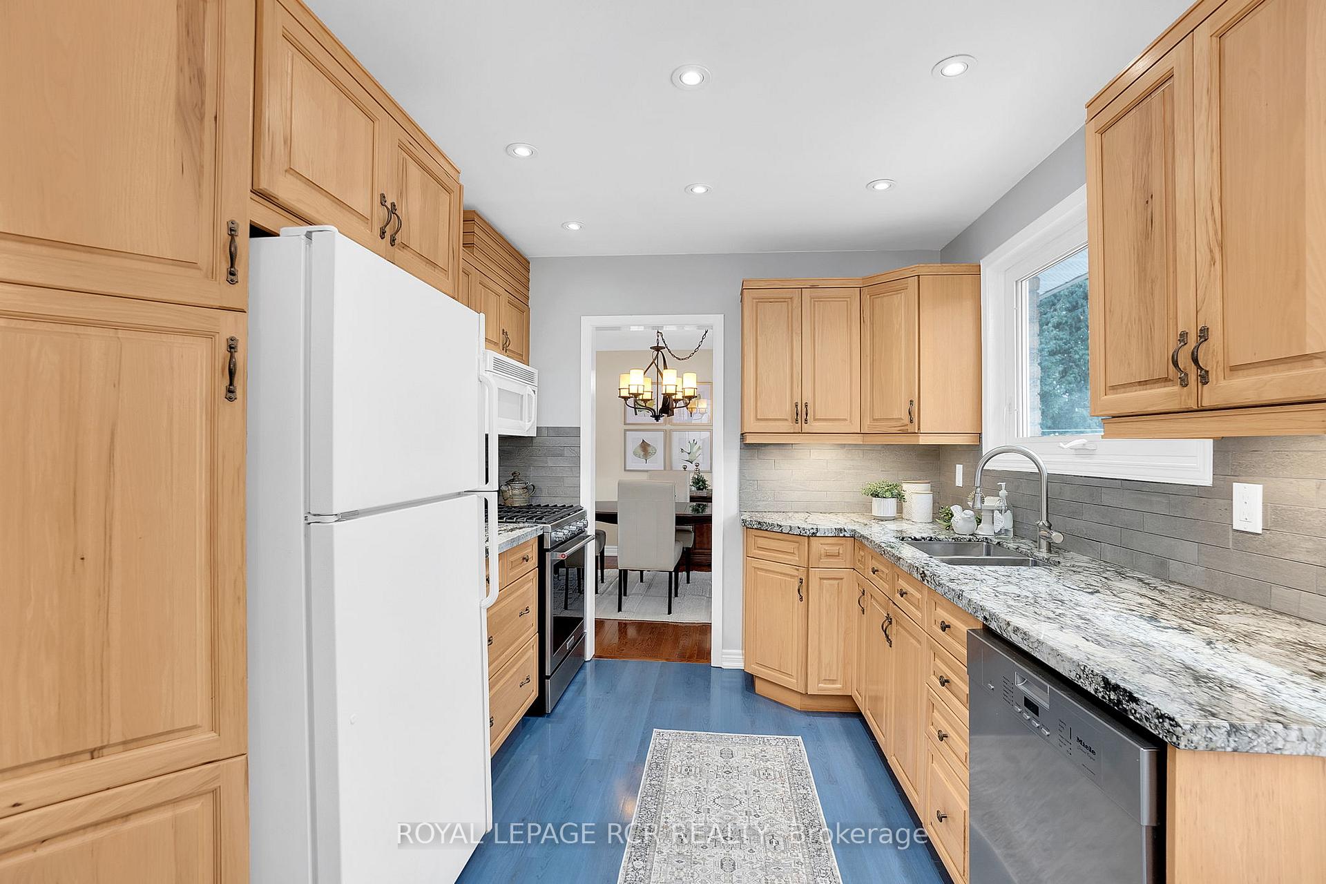 Photo 11 of 74 Old King Road, Caledon, Bolton East — HOMEH