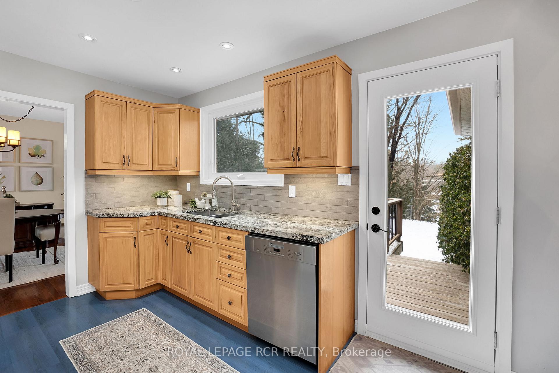 Photo 12 of 74 Old King Road, Caledon, Bolton East — HOMEH