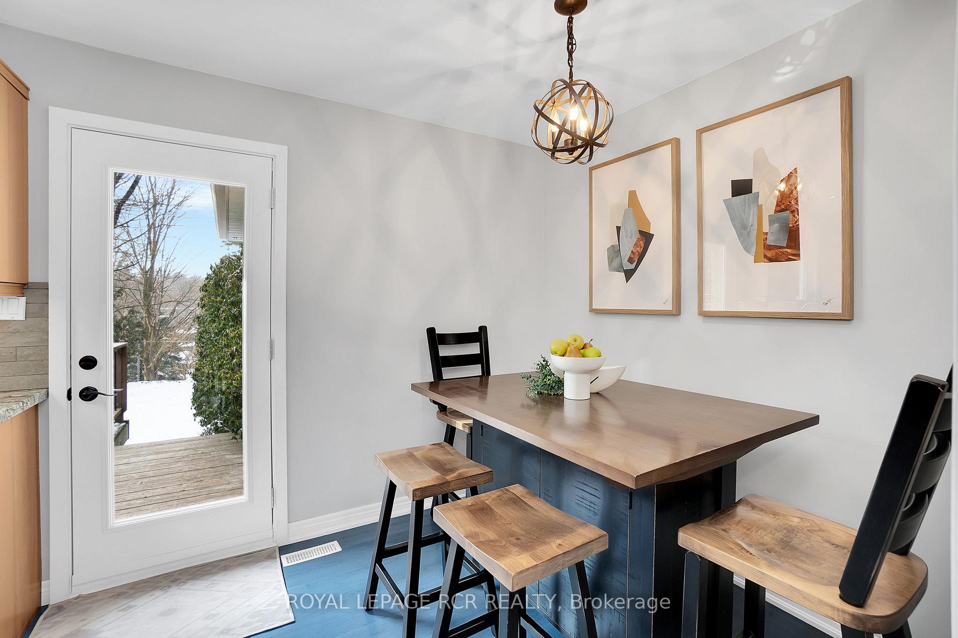 Photo 13 of 74 Old King Road, Caledon, Bolton East — HOMEH