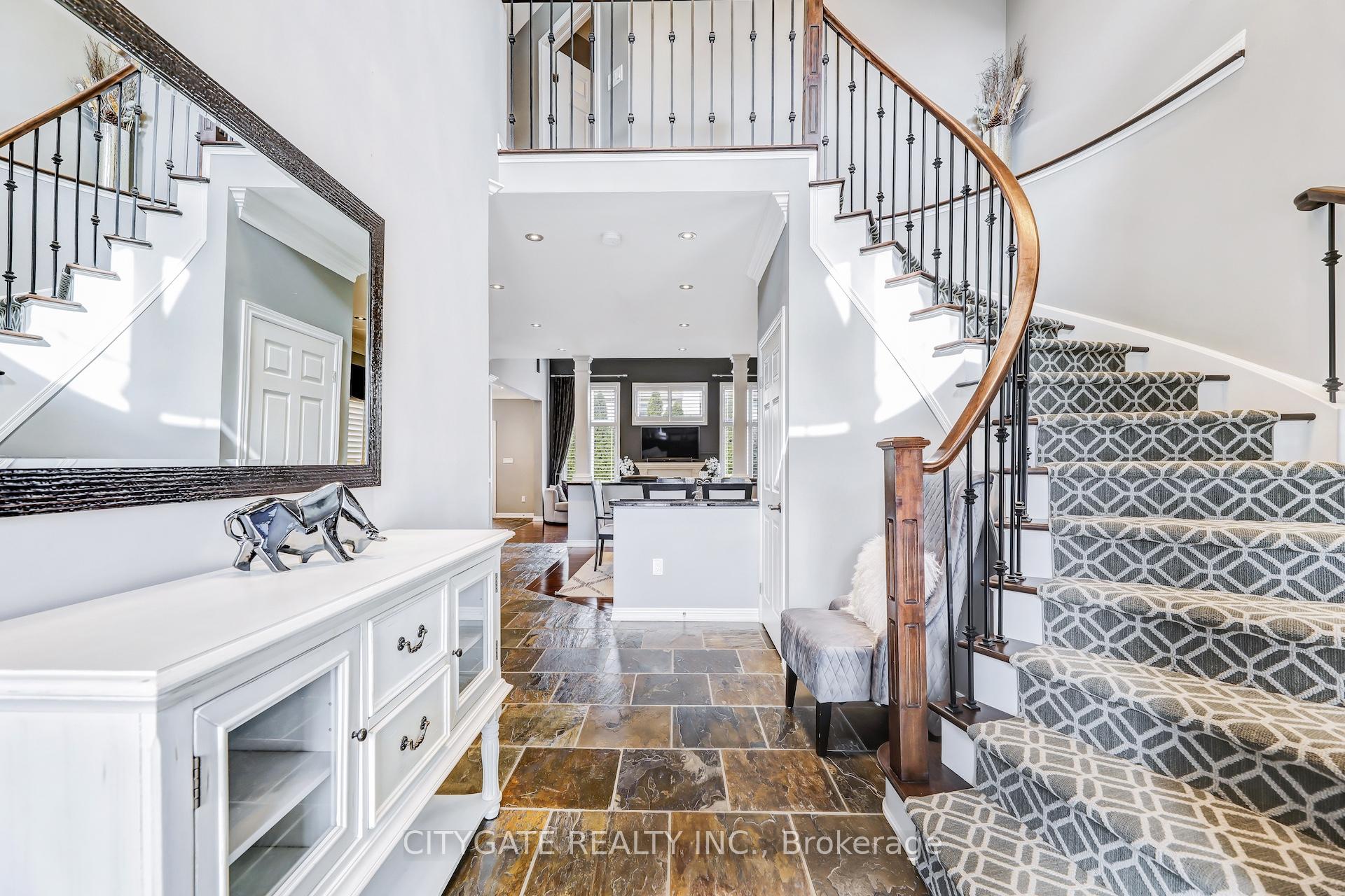 Photo 4 of 24 Simpson Avenue, Hamilton, Stoney Creek — HOMEH