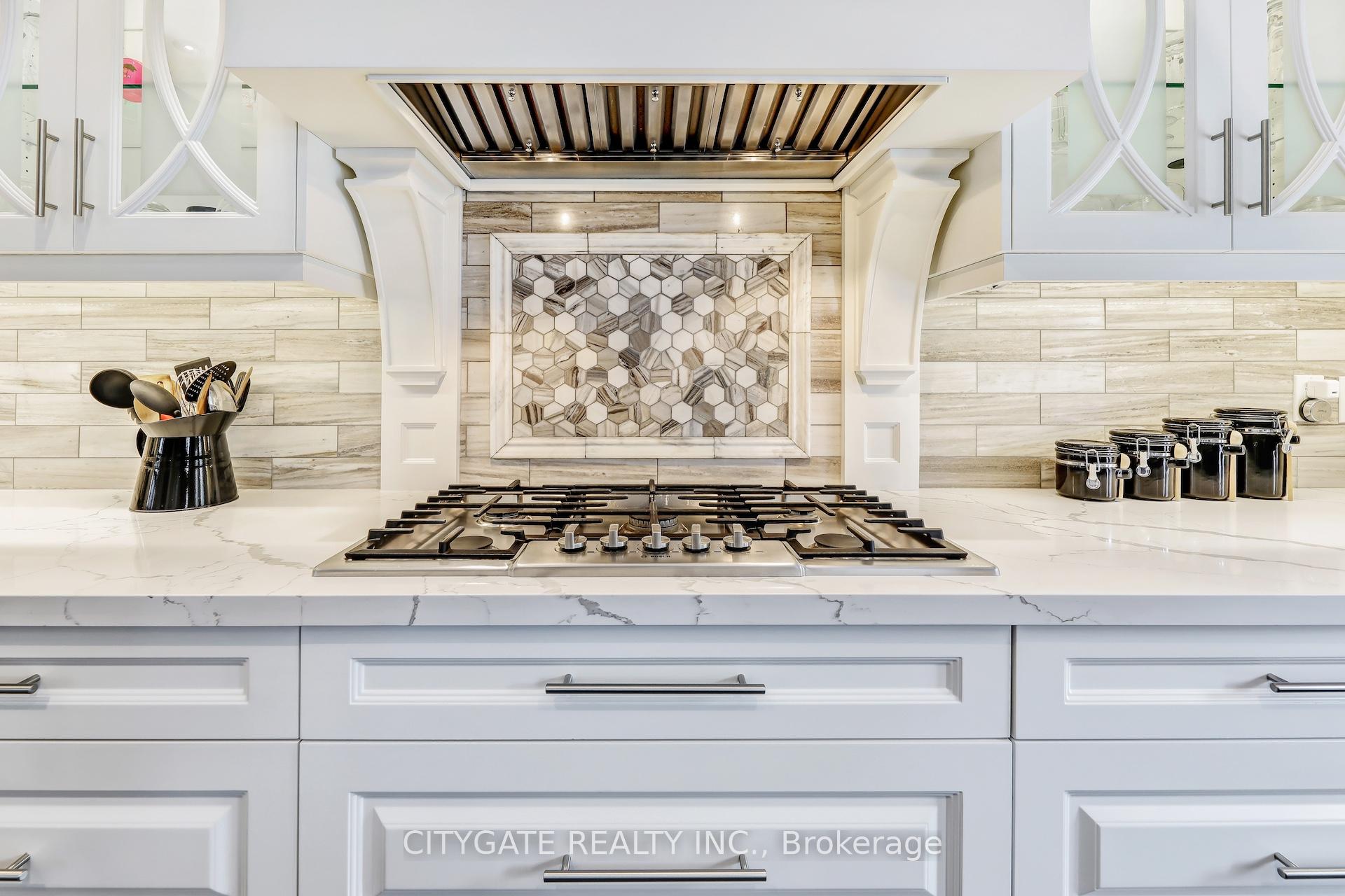 Photo 10 of 24 Simpson Avenue, Hamilton, Stoney Creek — HOMEH