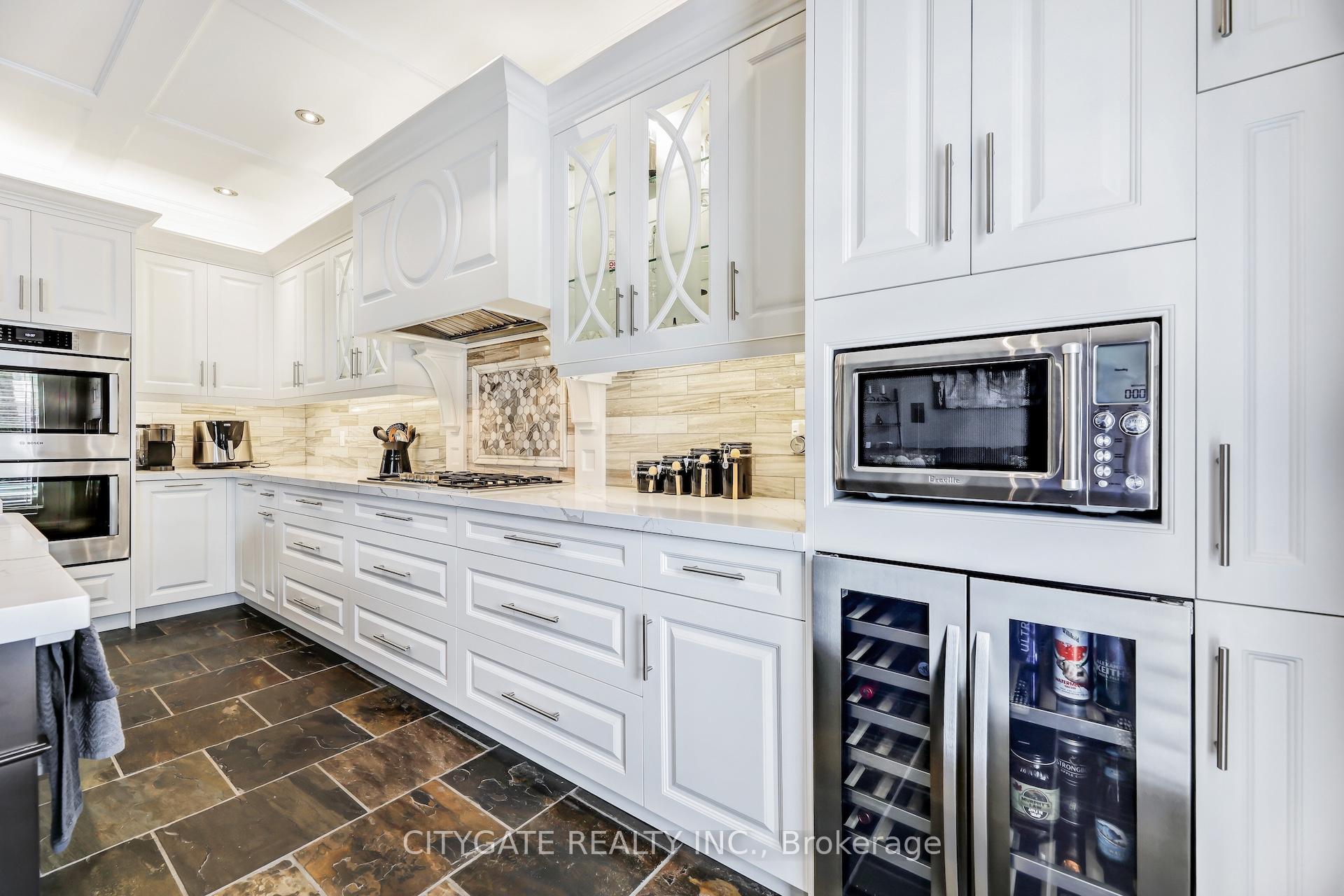 Photo 16 of 24 Simpson Avenue, Hamilton, Stoney Creek — HOMEH