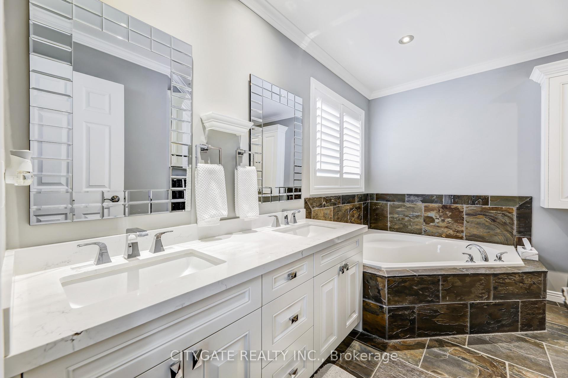 Photo 24 of 24 Simpson Avenue, Hamilton, Stoney Creek — HOMEH