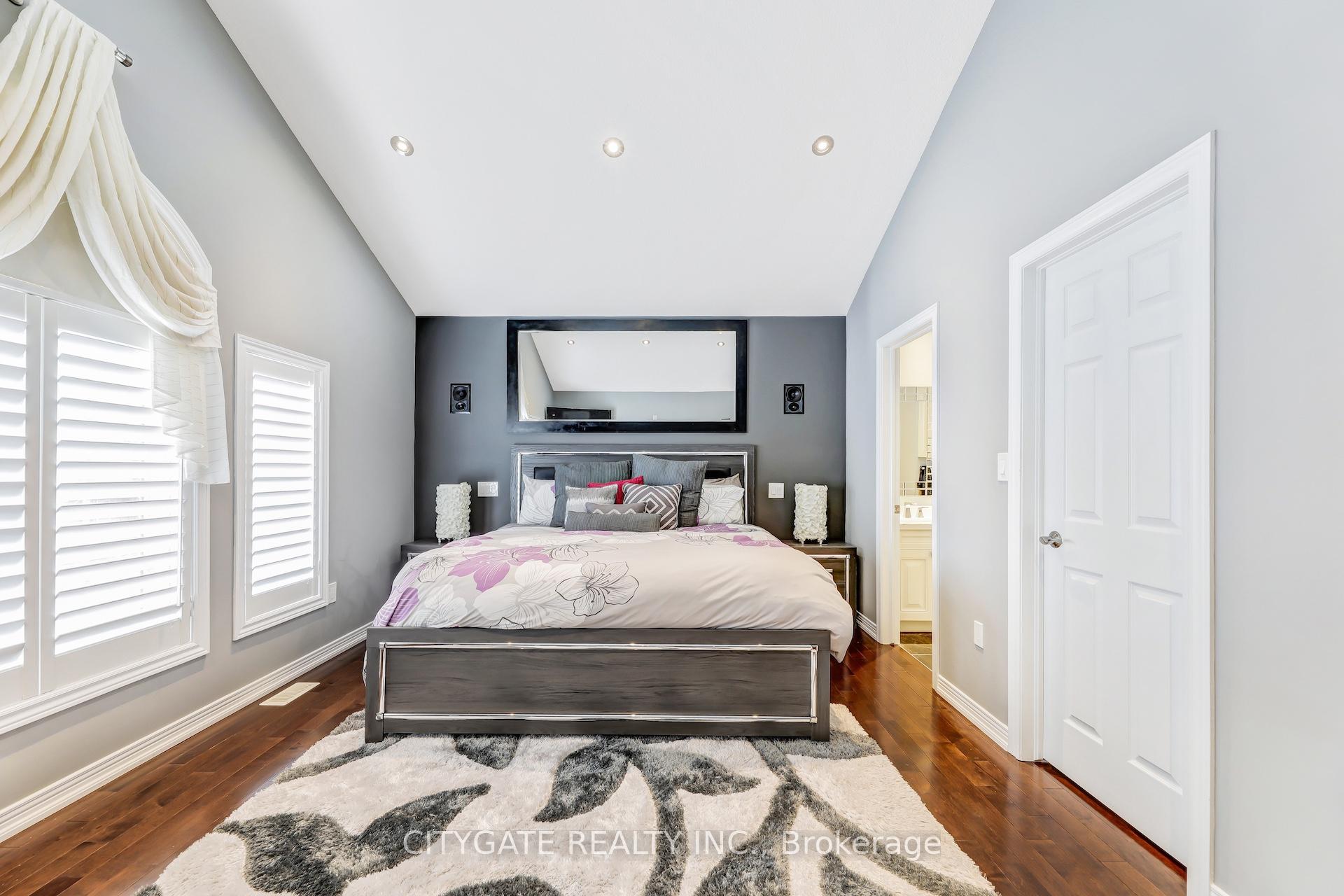 Photo 29 of 24 Simpson Avenue, Hamilton, Stoney Creek — HOMEH