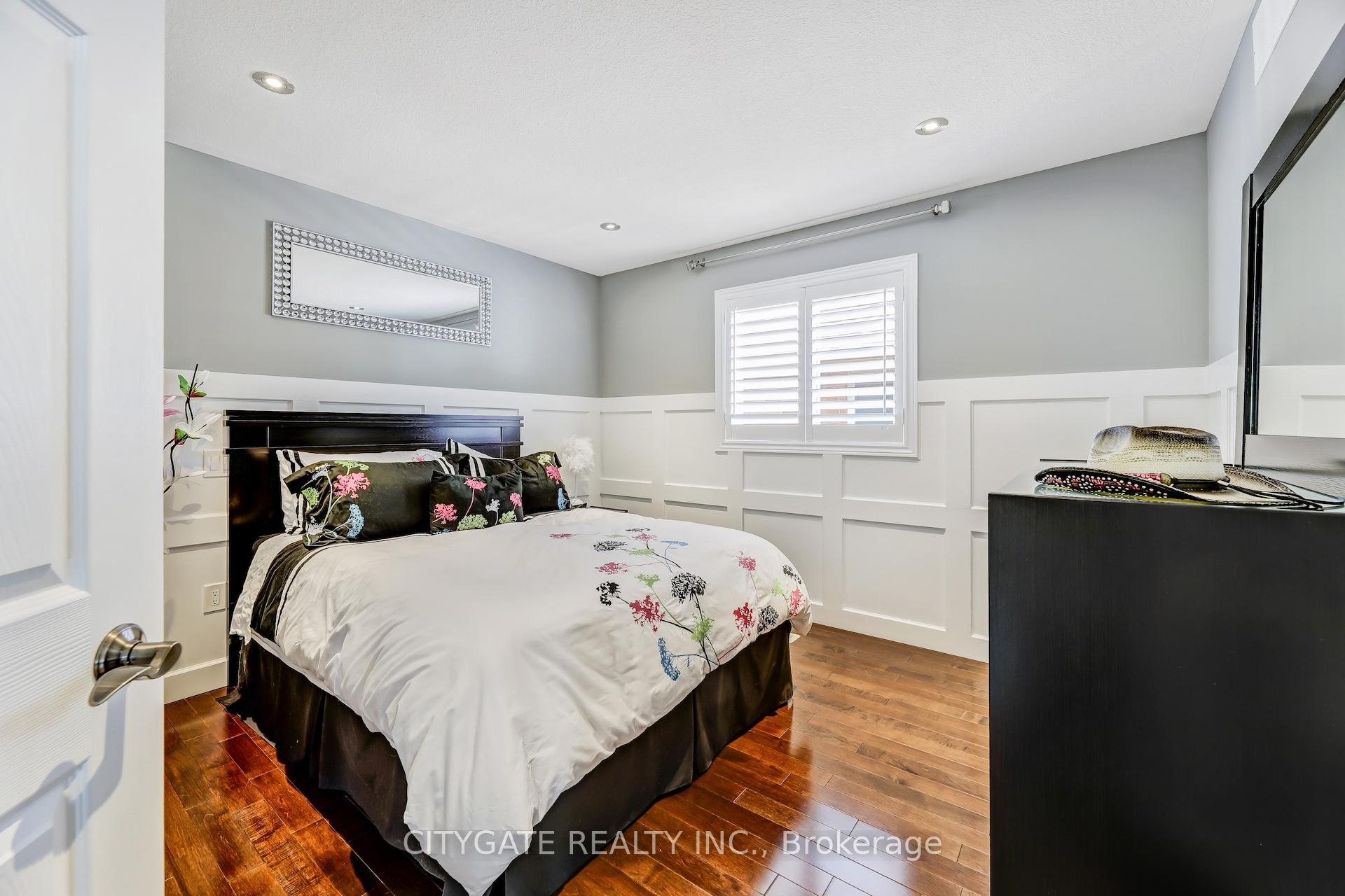 Photo 33 of 24 Simpson Avenue, Hamilton, Stoney Creek — HOMEH