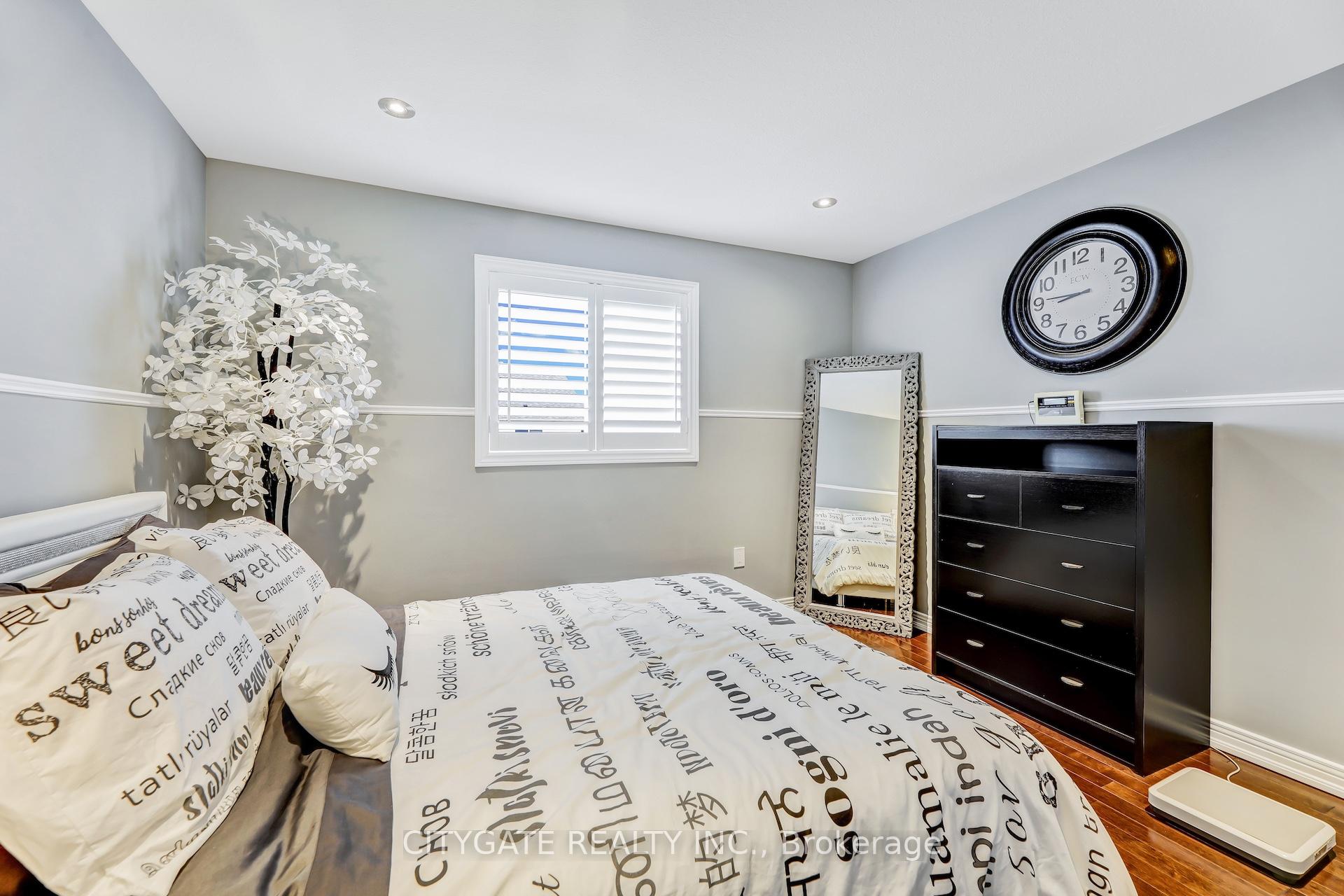 Photo 34 of 24 Simpson Avenue, Hamilton, Stoney Creek — HOMEH