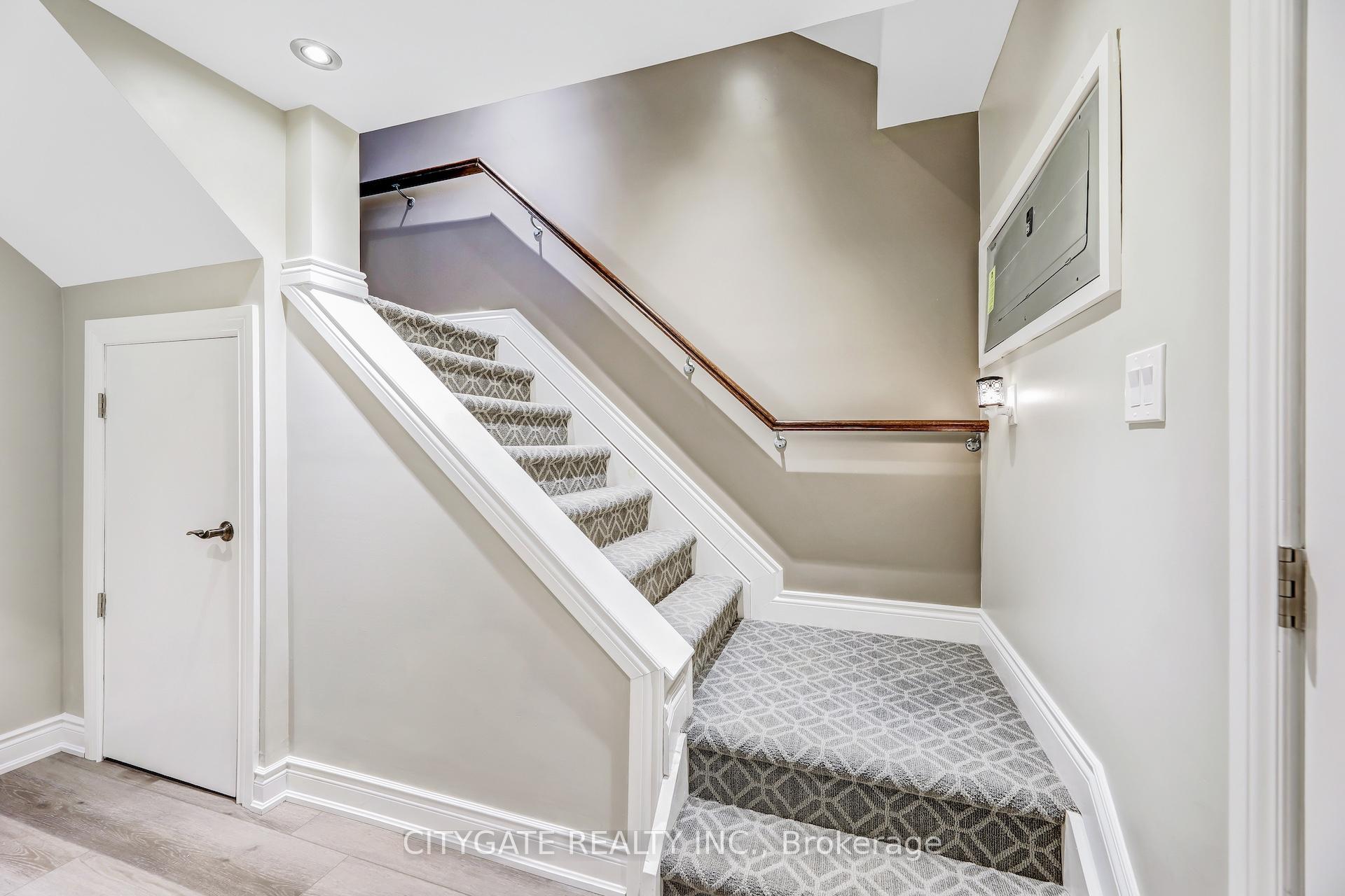 Photo 35 of 24 Simpson Avenue, Hamilton, Stoney Creek — HOMEH
