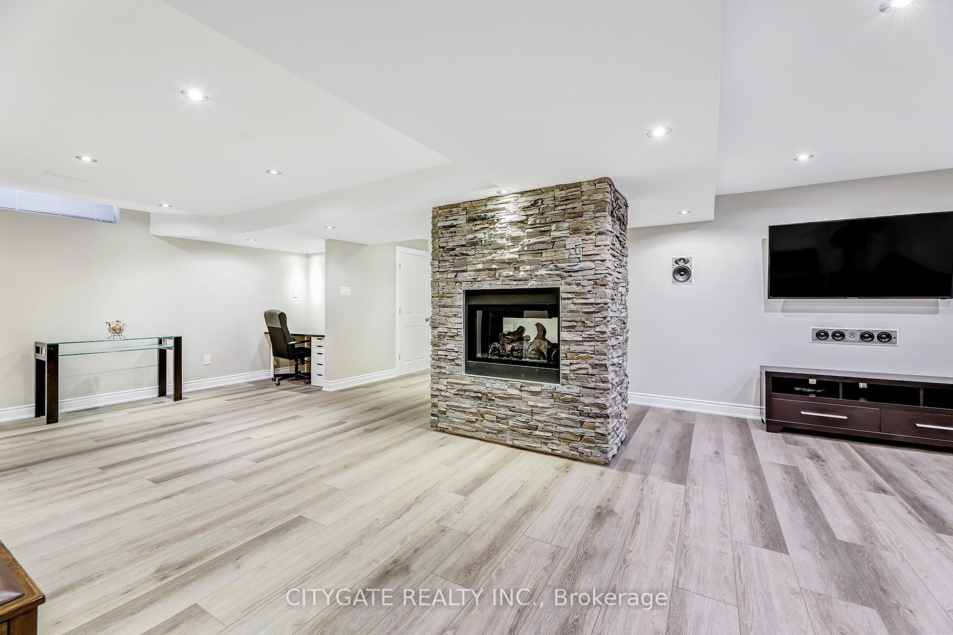 Photo 41 of 24 Simpson Avenue, Hamilton, Stoney Creek — HOMEH